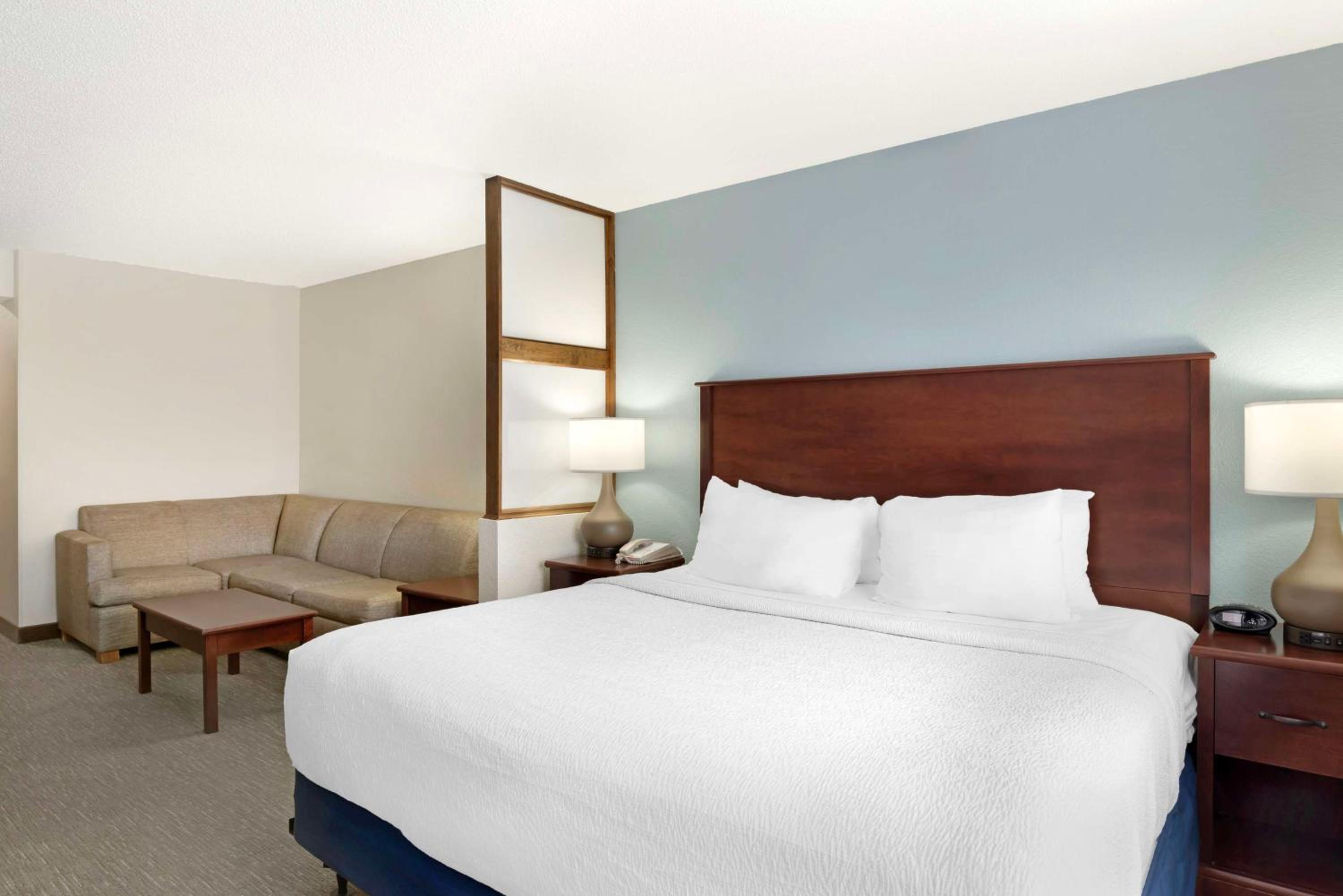 Best Western Plus Crossroads Inn & Suites, Foto 3