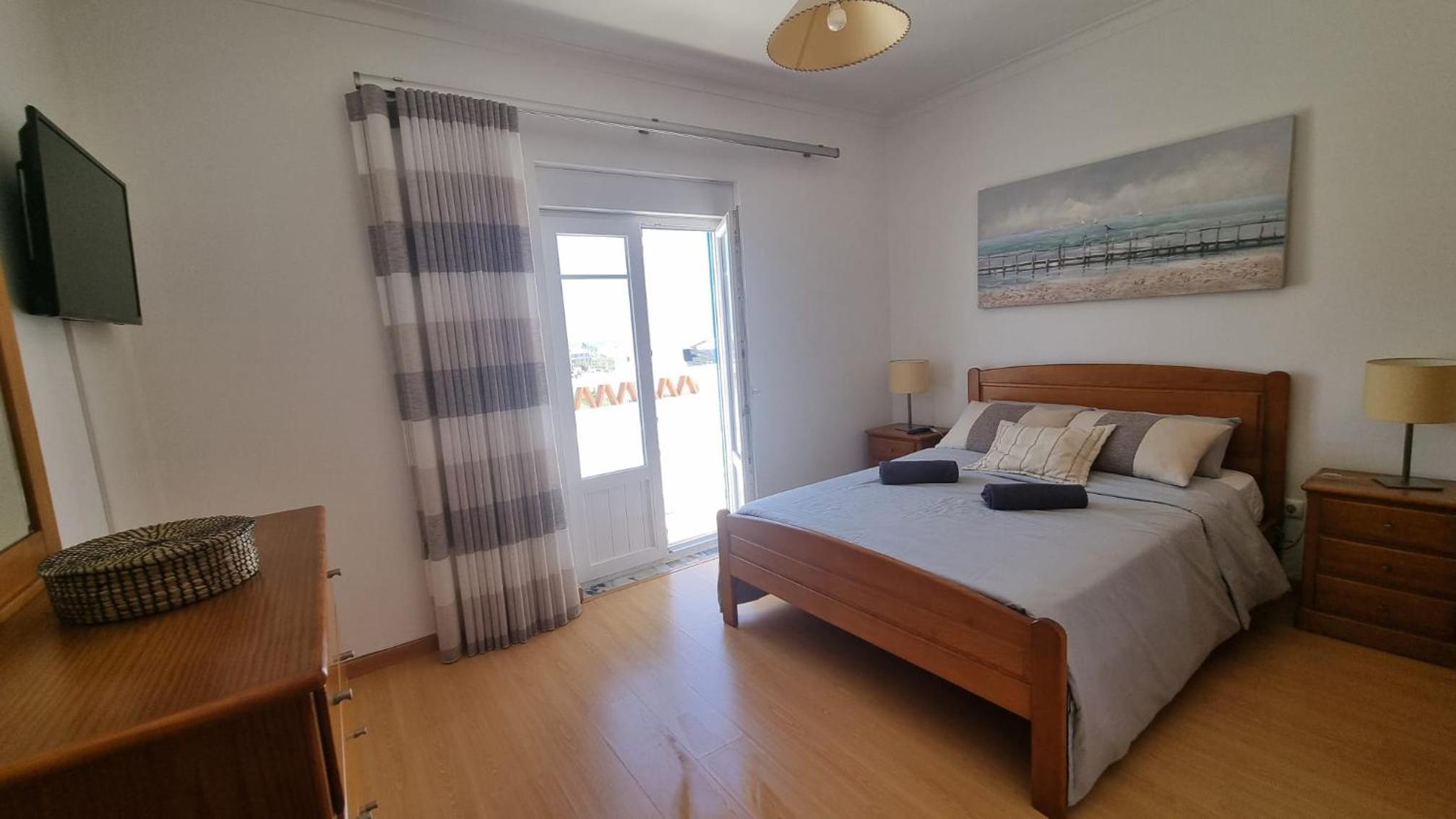 Deluxe Twin Room with Sea View photo 1