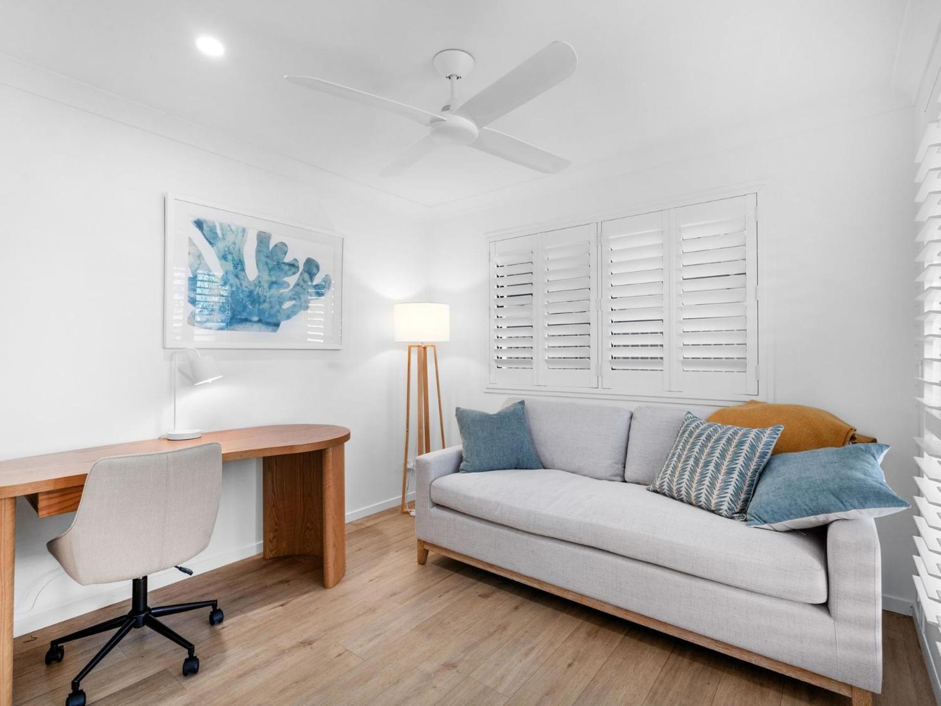 Two-Bedroom House photo 2