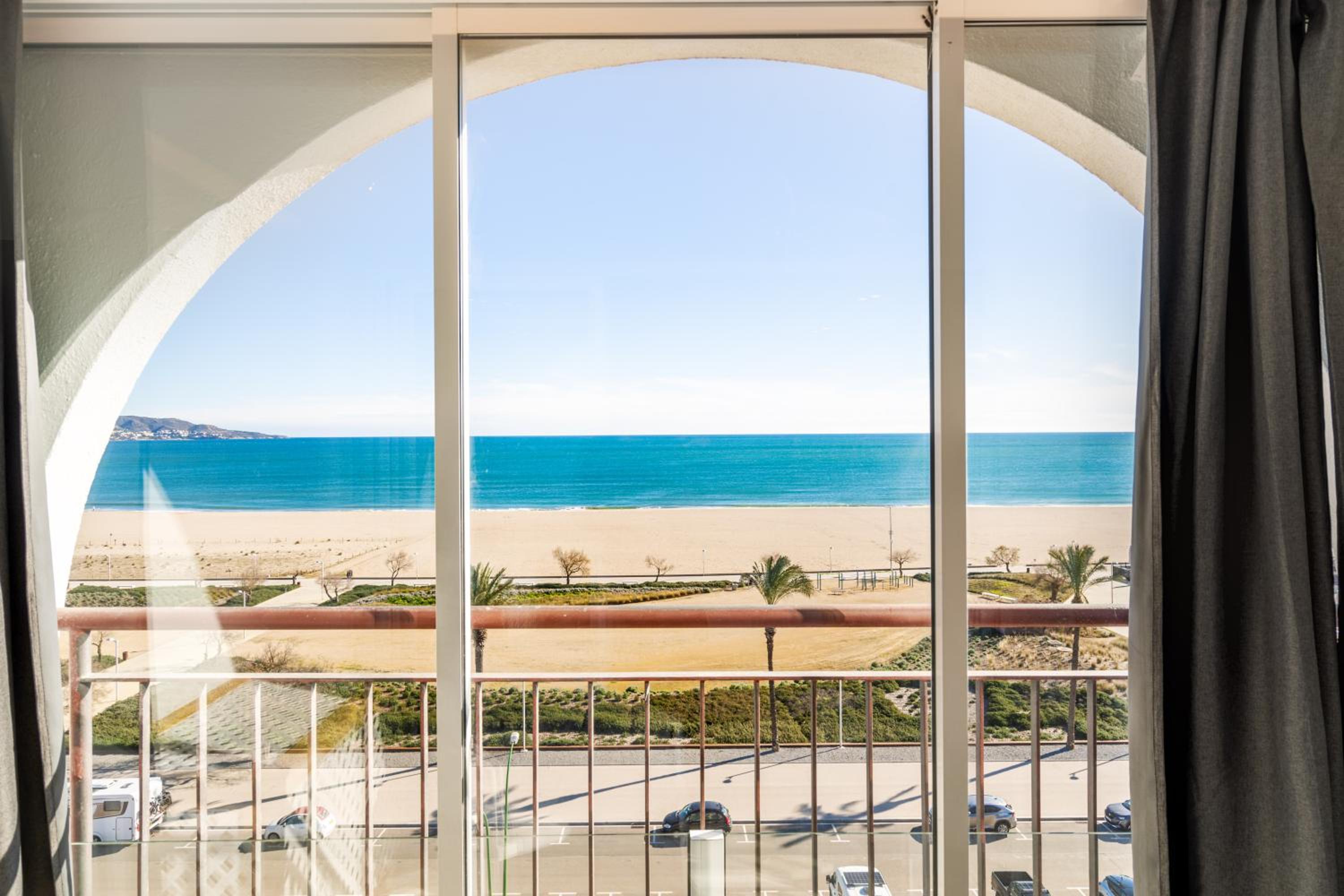 Studio With Sea View photo 3