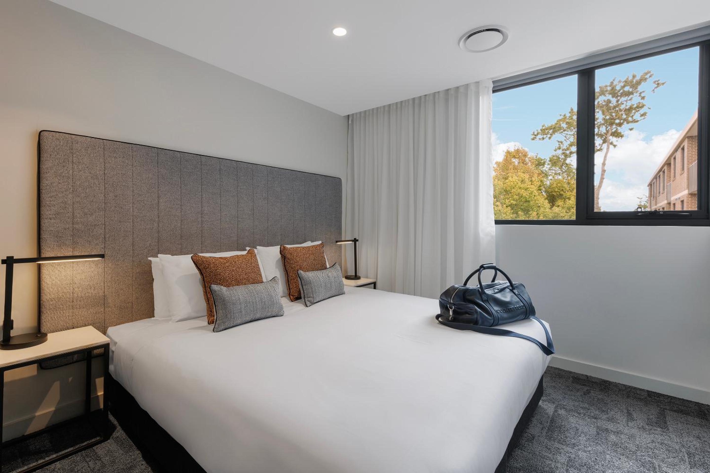 Superior One Bedroom Apartment with Balcony photo 1
