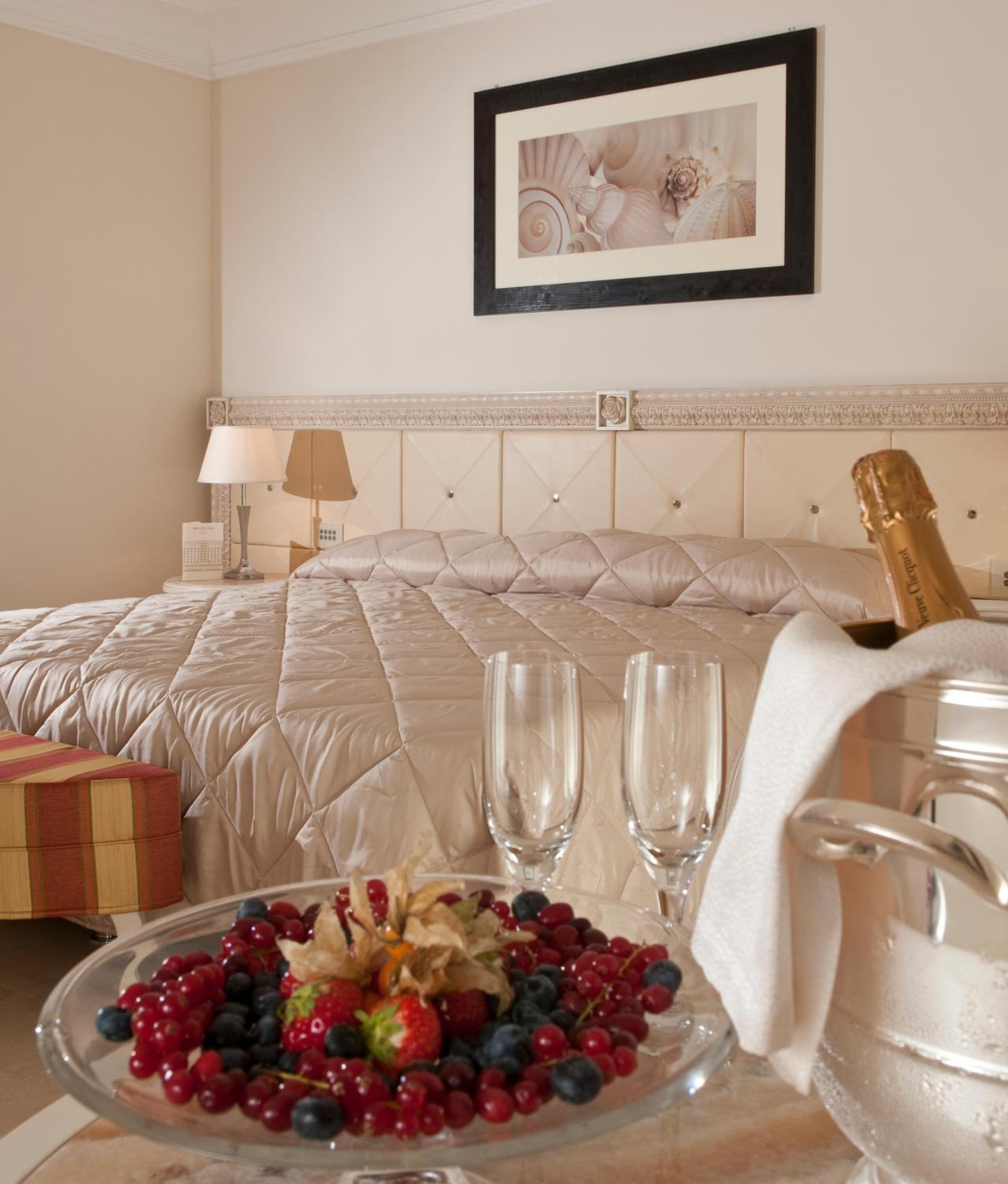 Classic Double Room - Photo 3