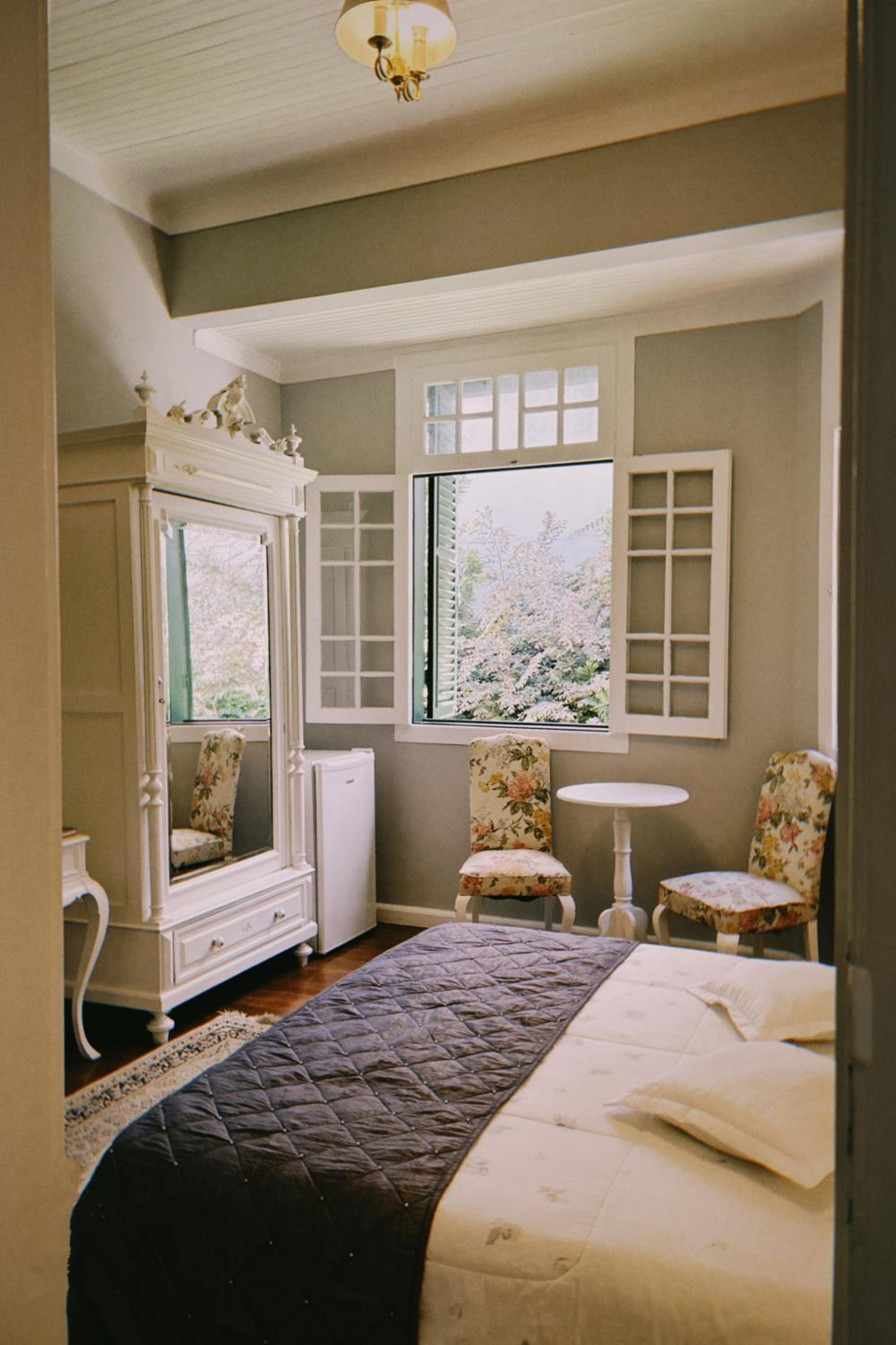Queen Suite
