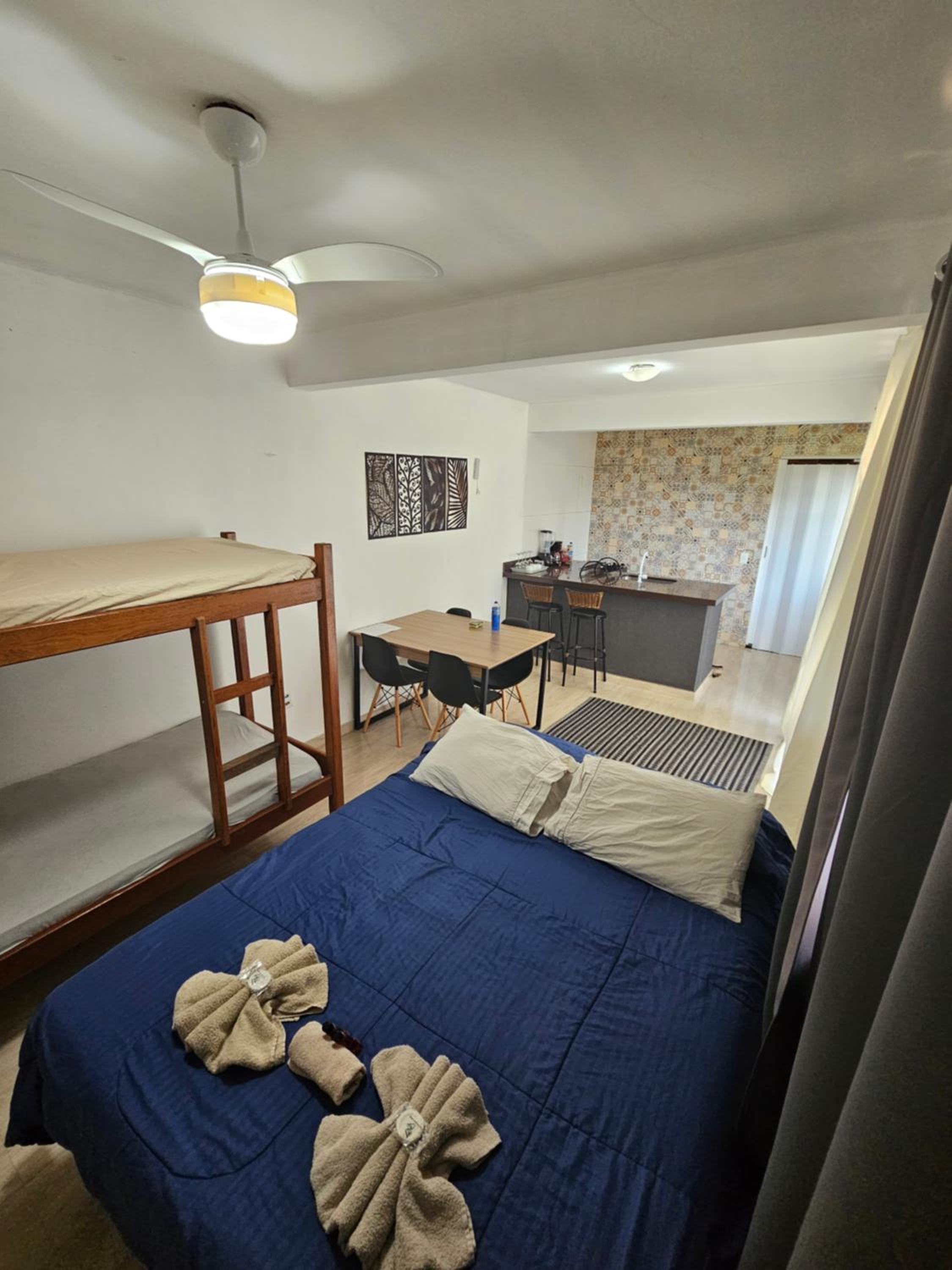 One-Bedroom House photo 1