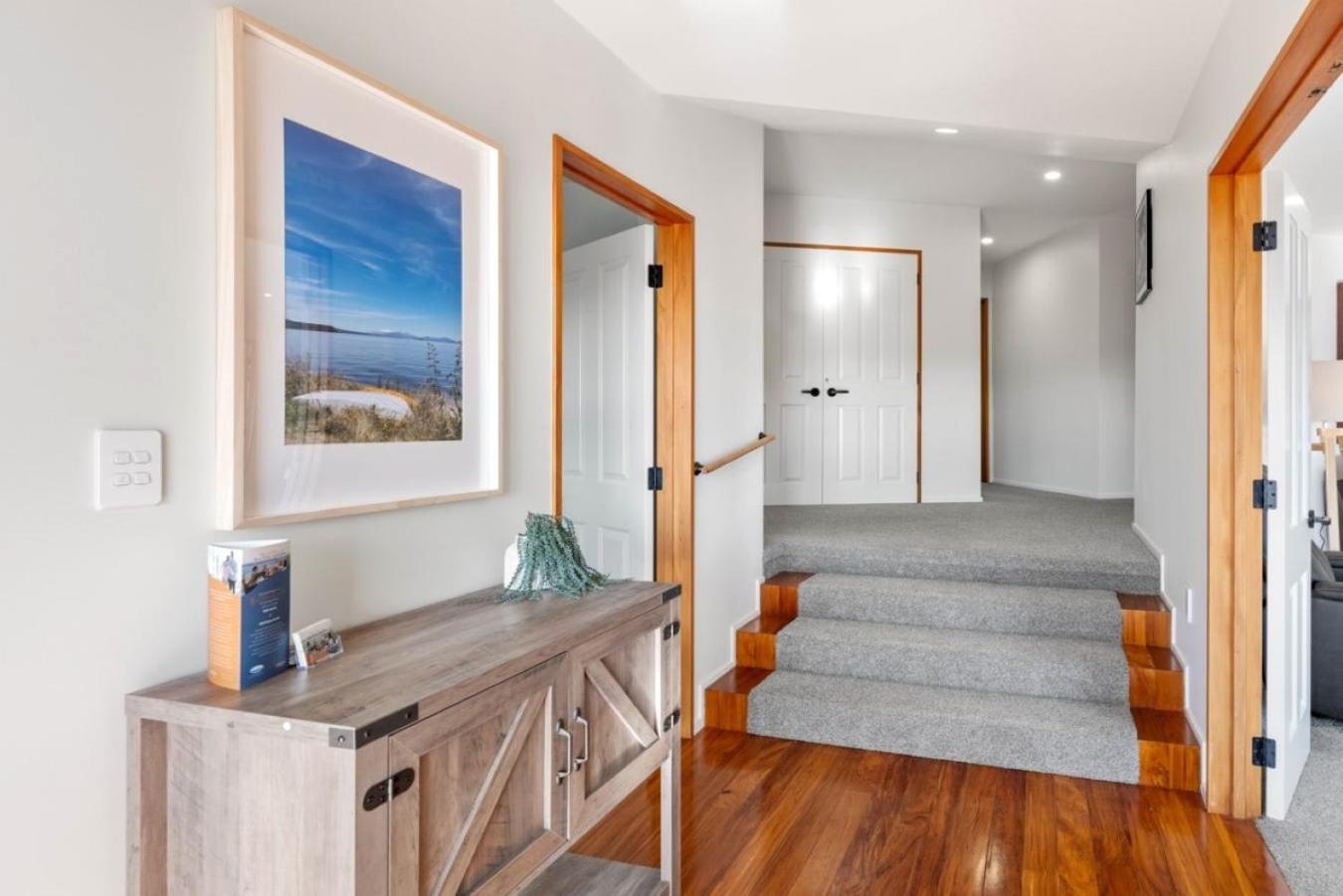 Four-Bedroom House photo 1