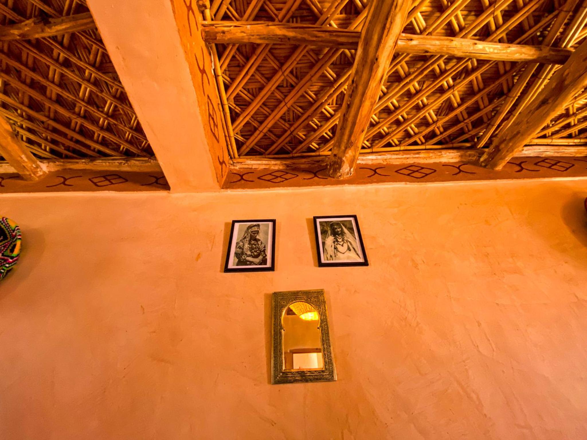 Quadruple Room with Bathroom - Photo 15