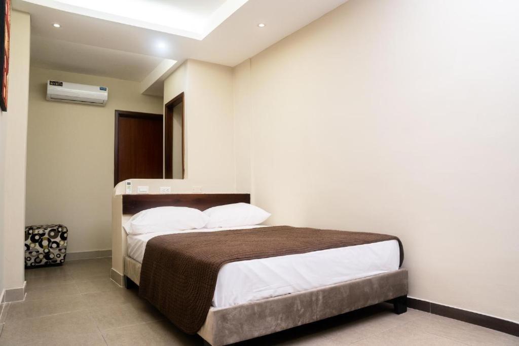 Budget Single Room photo 2