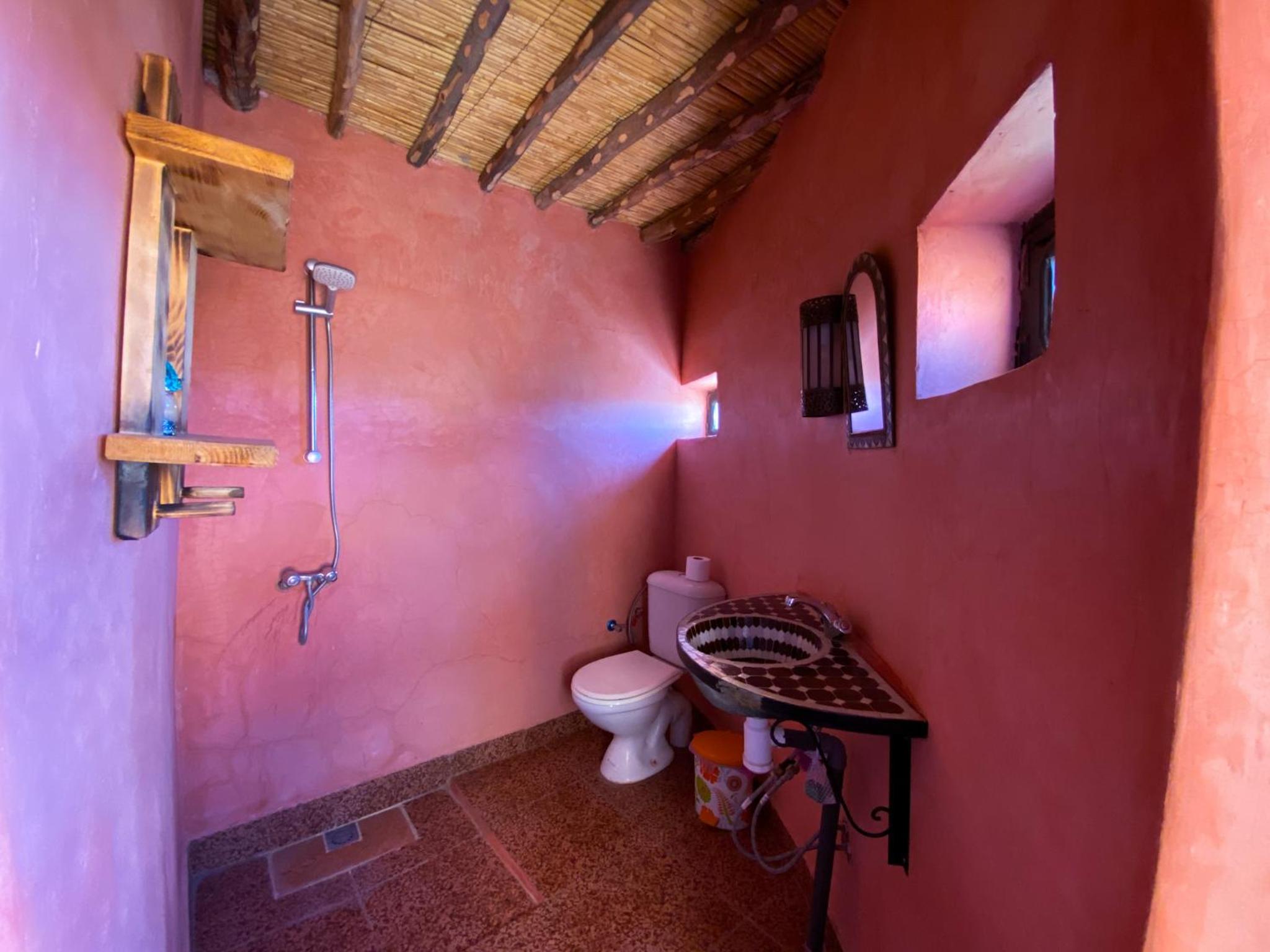 Double Room with Terrace - Photo 8