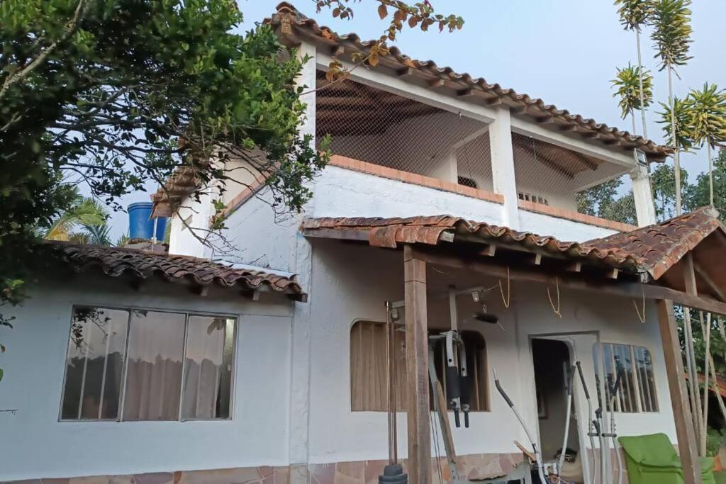 Three-Bedroom House photo 2