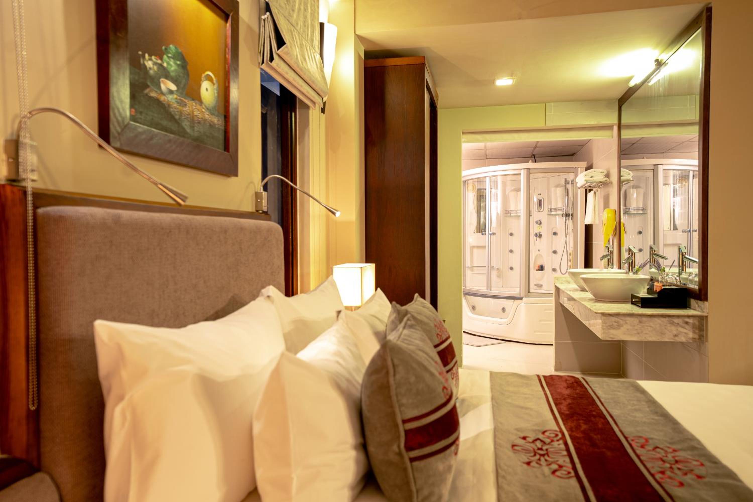 Asia Suite  - Photo 6