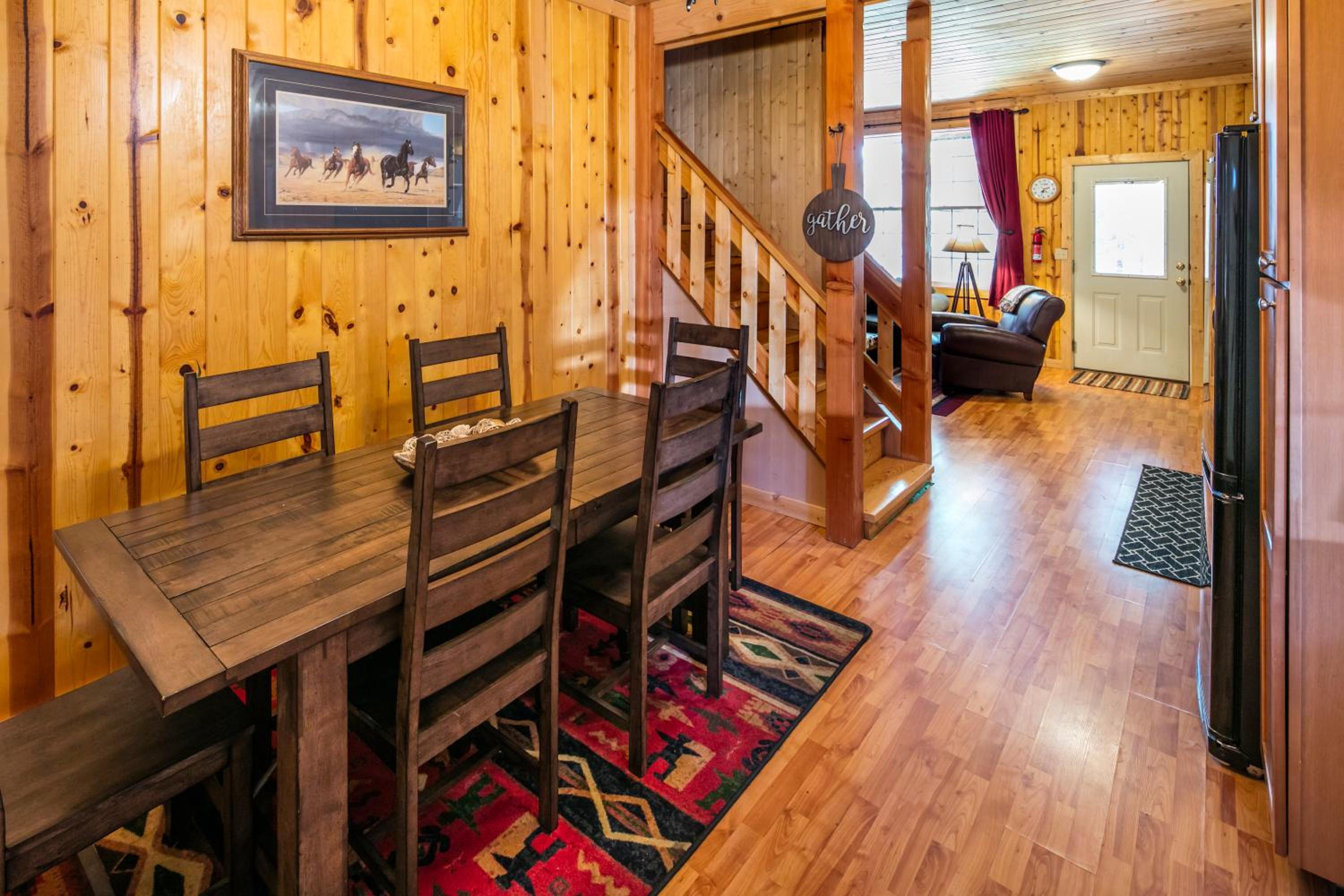 Three-Bedroom House photo 3