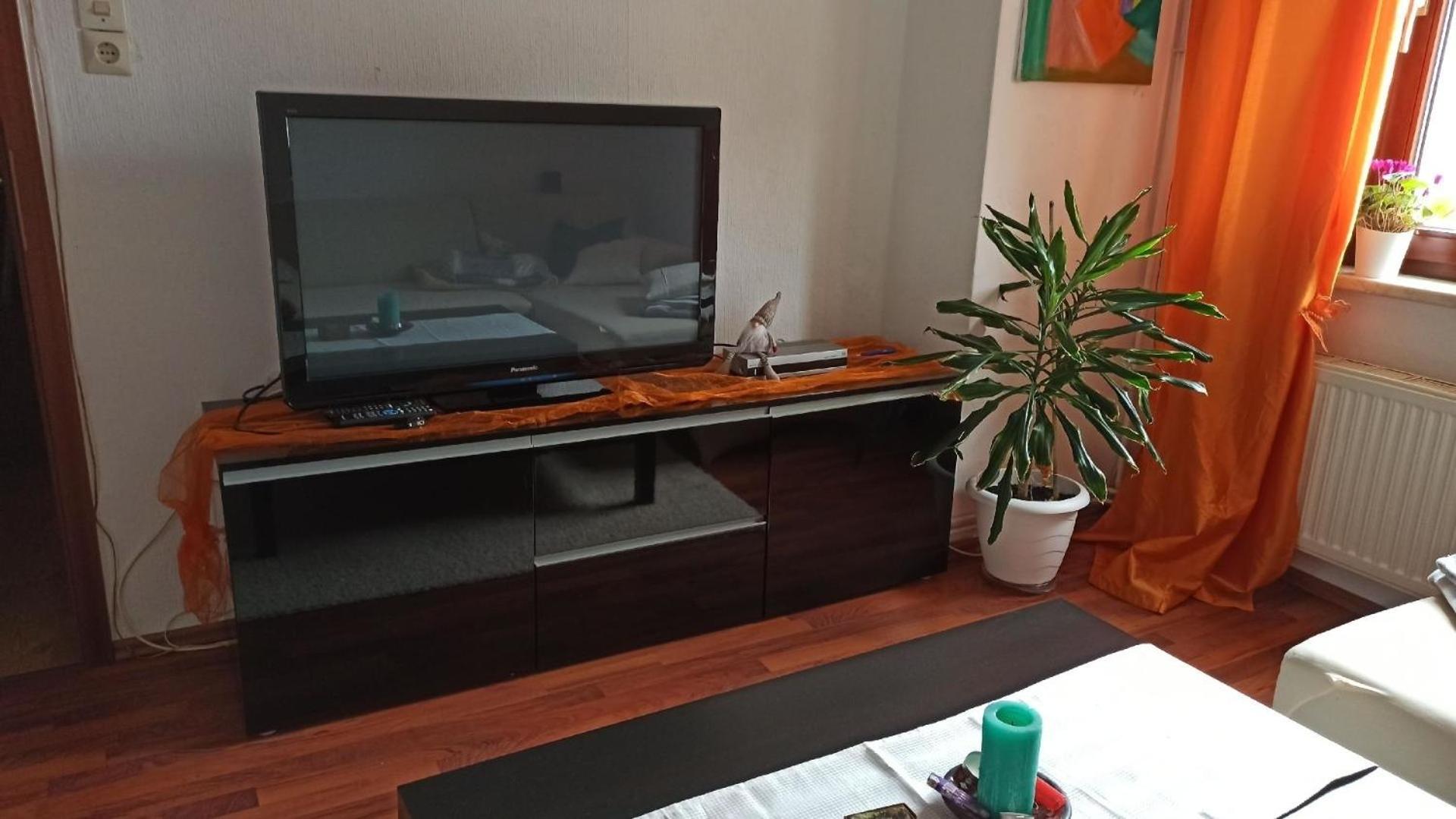 Apartment photo 1