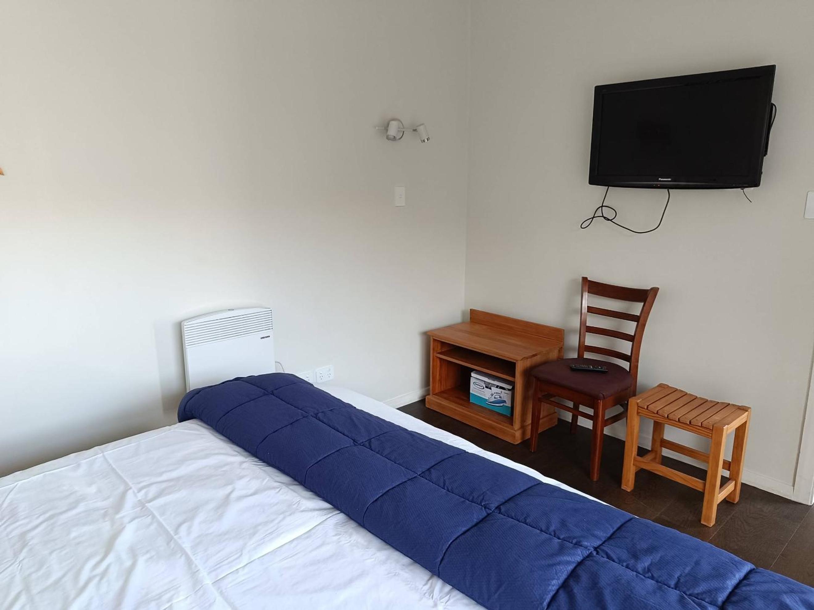 Two-Bedroom Deluxe Apartment photo 1