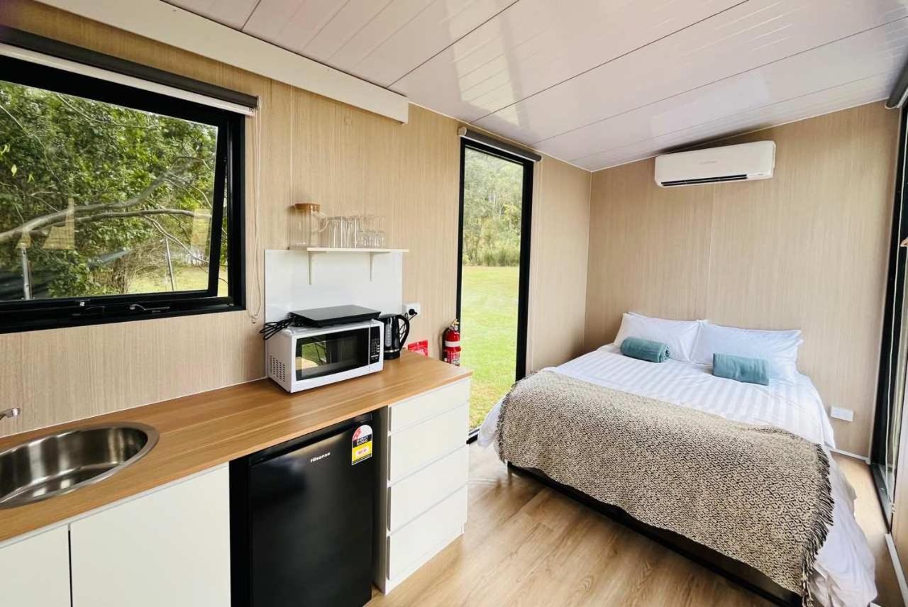 Mobile Home photo 2