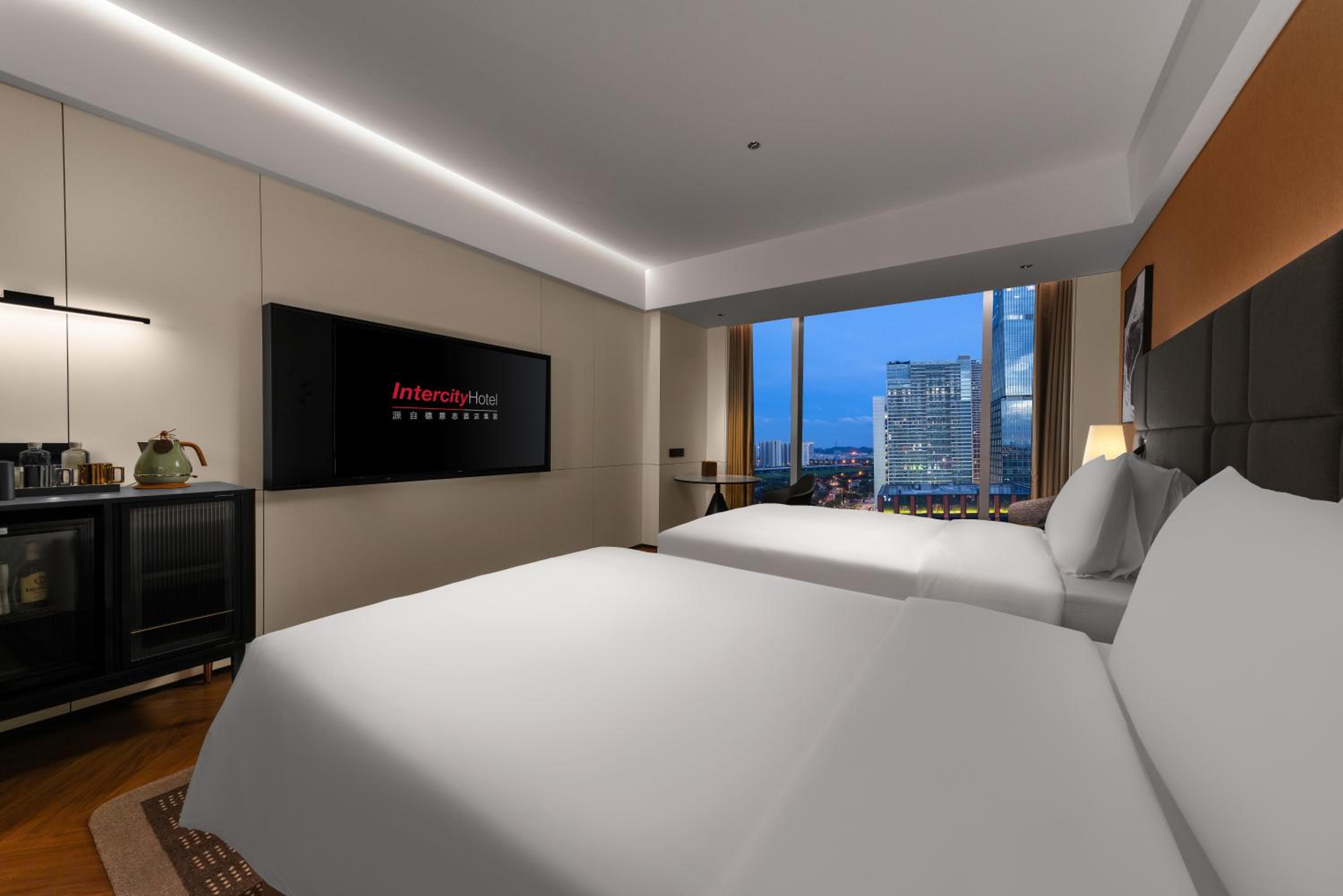 Deluxe Twin Room - Pay At Hotel photo 3
