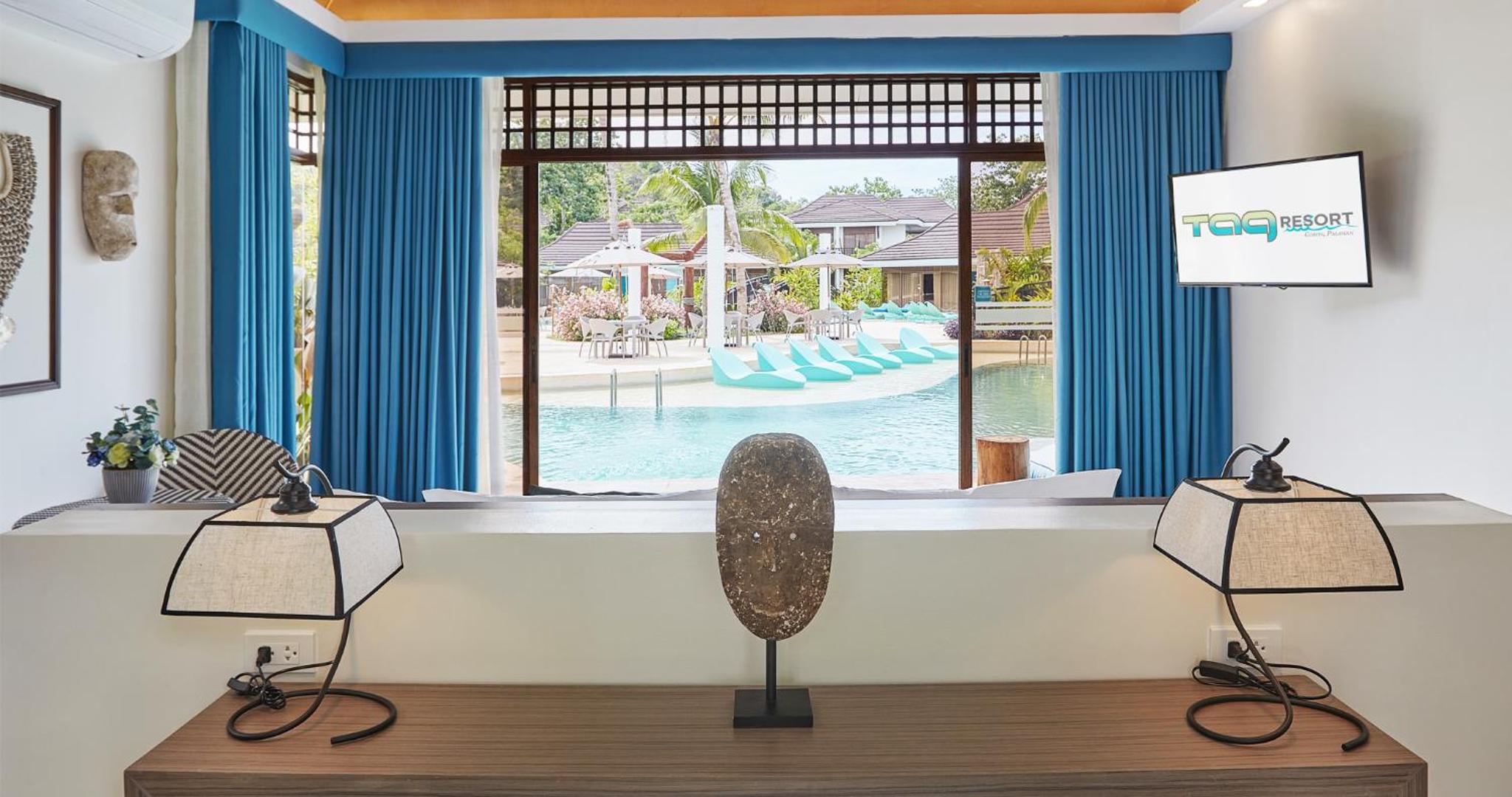 Casita Room - King with Direct Lagoon Pool Access - Photo 5