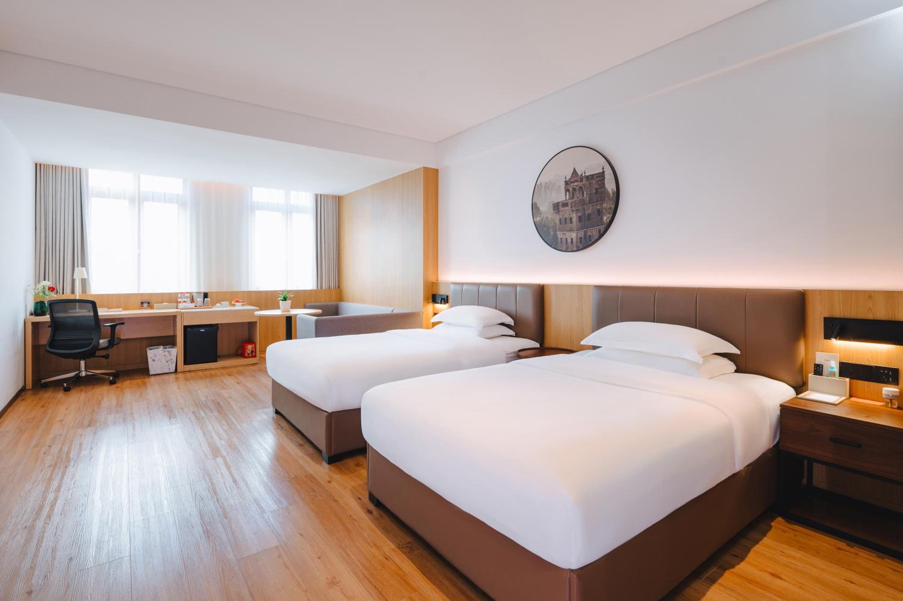 Twin Room With View