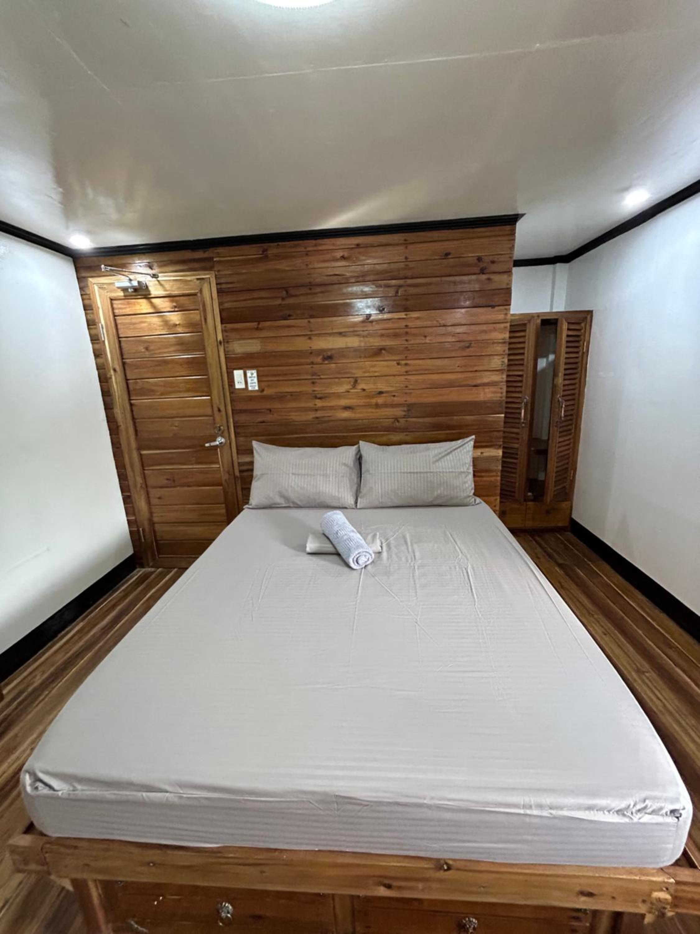 Standard Double Room - Photo 1