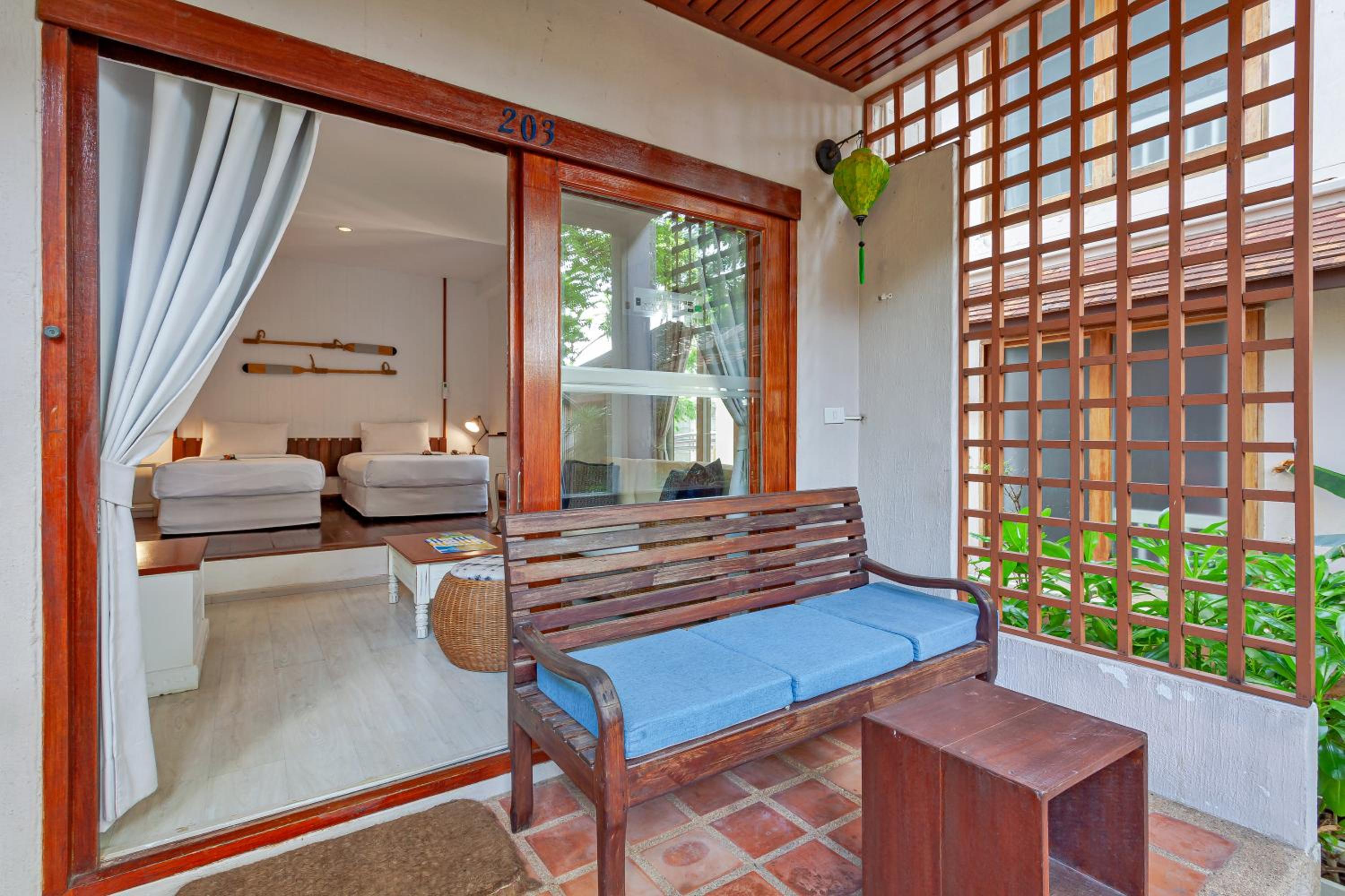 Studio with Terrace photo 3