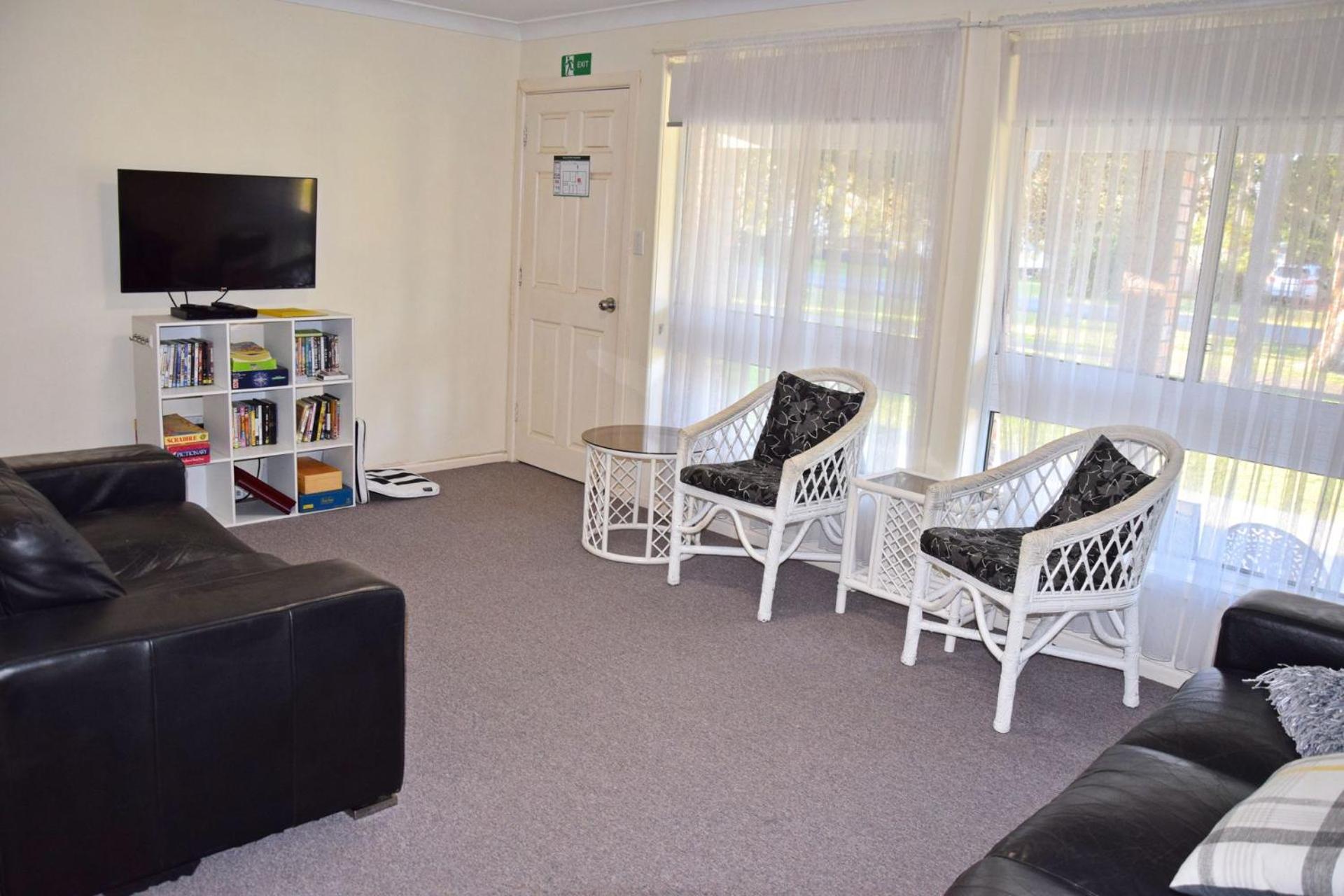 Four-Bedroom House photo 1