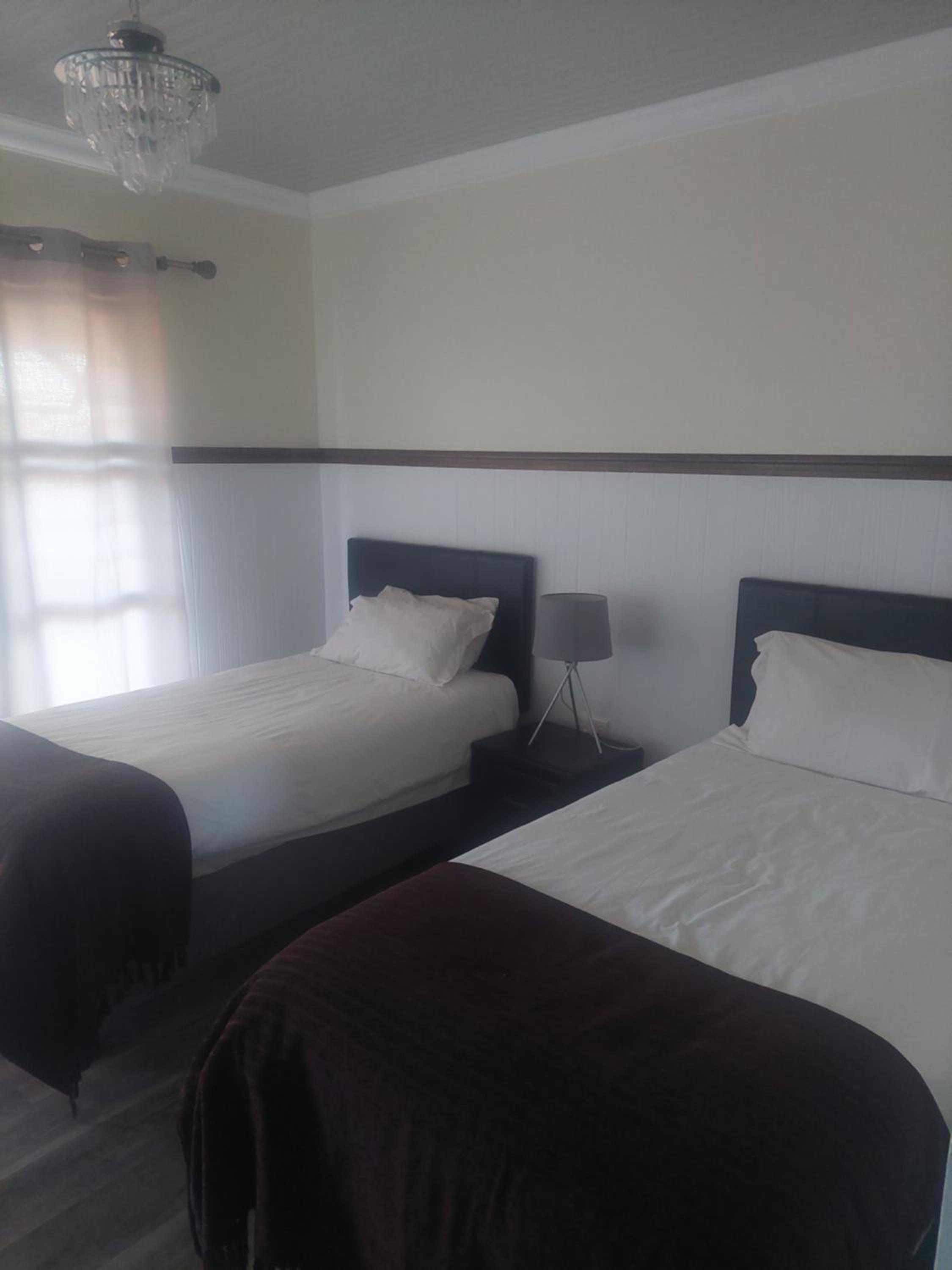 Two-Bedroom House - Photo 6