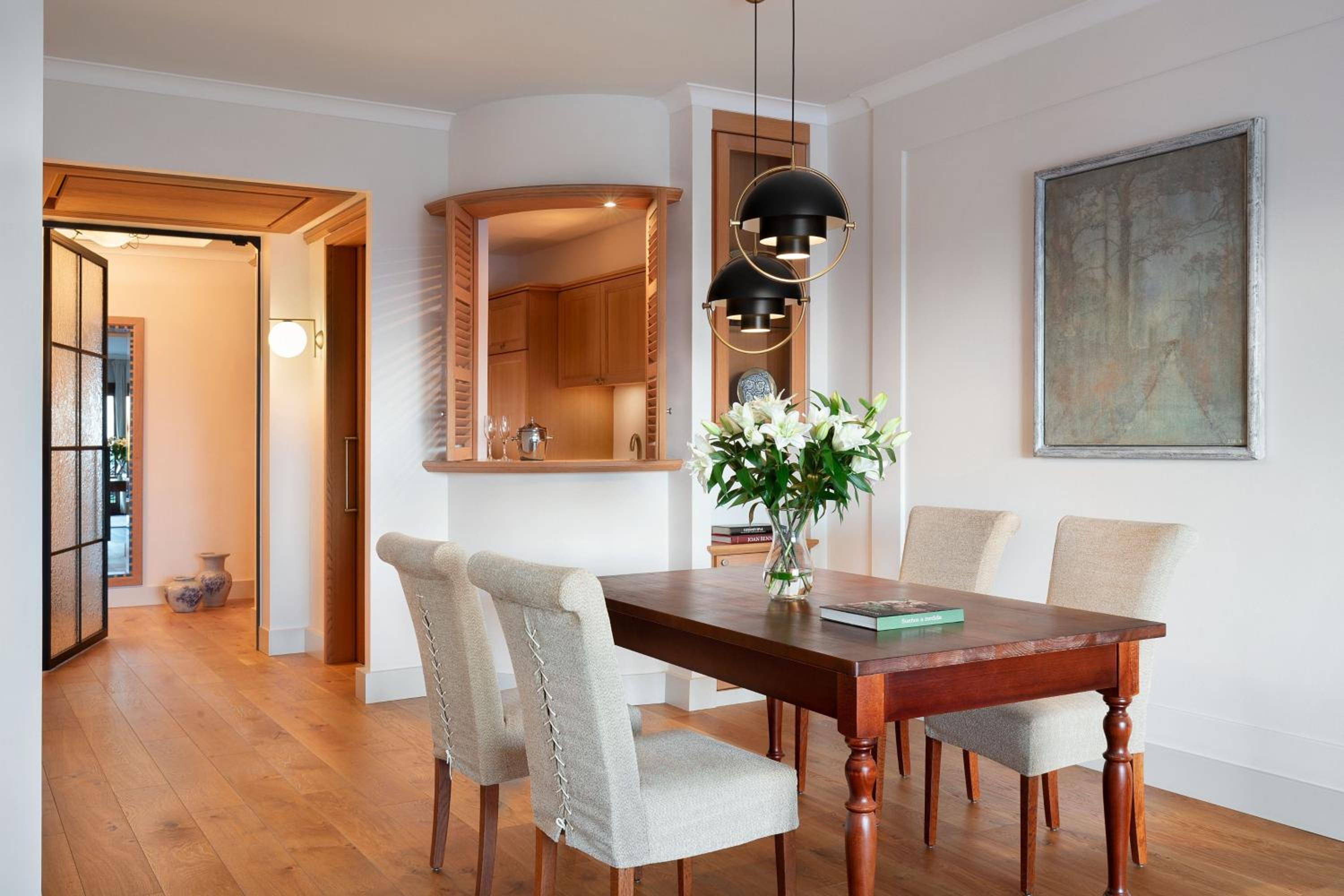 Two-Bedroom Suite With Balcony And Sea View - Ocean Two thumbnail 6