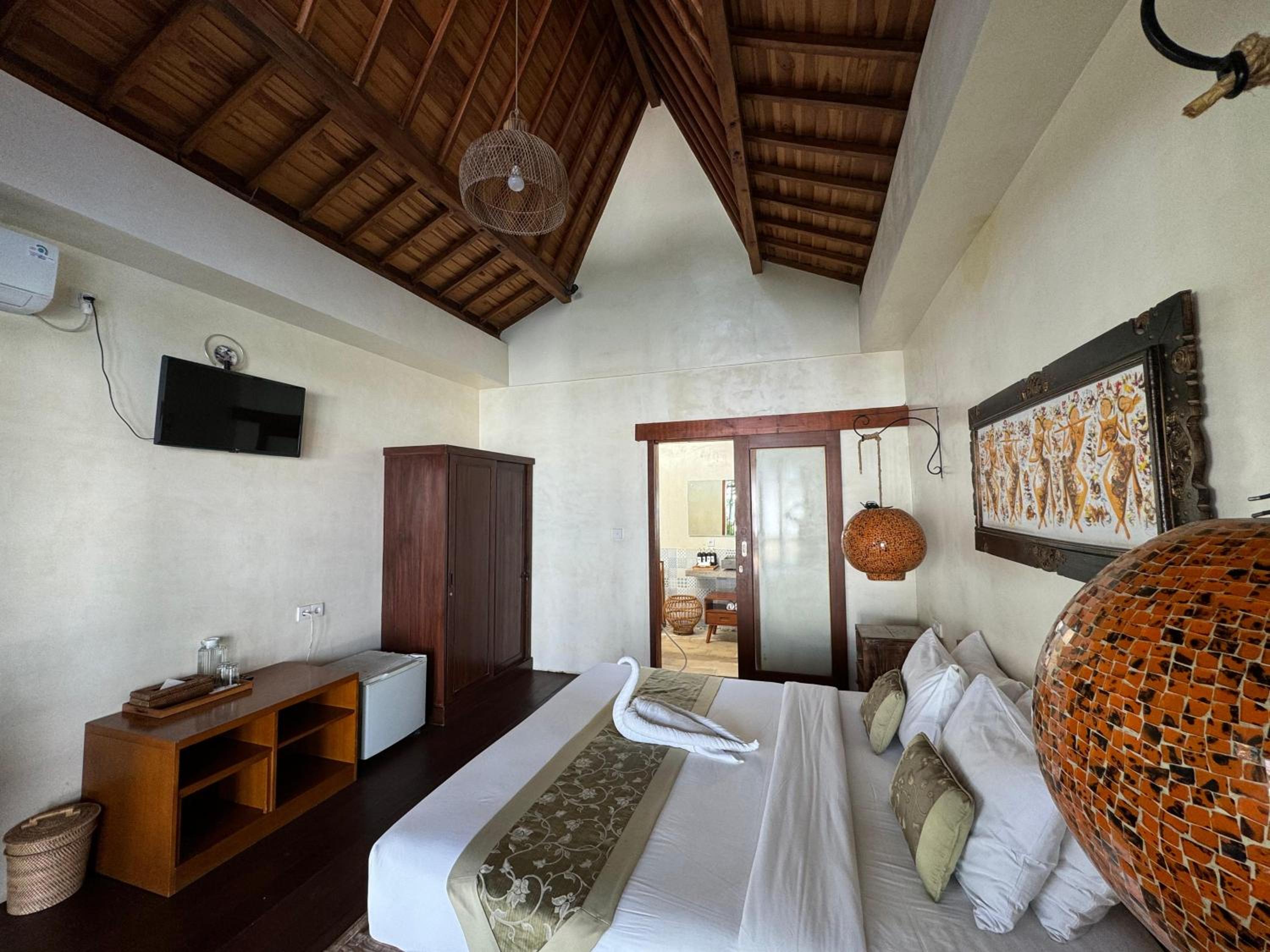 One Bedroom Joglo Villa - Photo 44