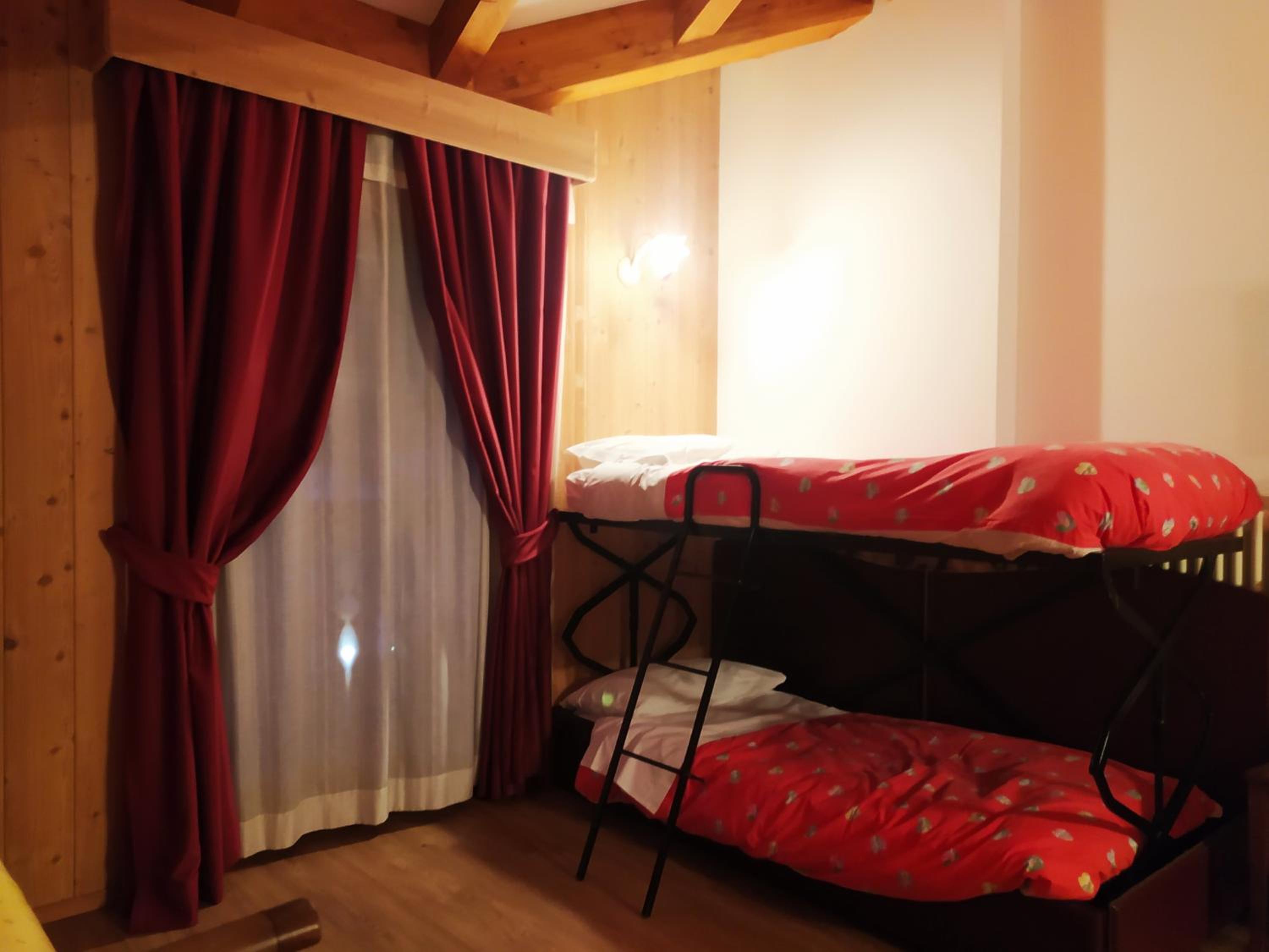 Junior Suite with Balcony - Photo 1