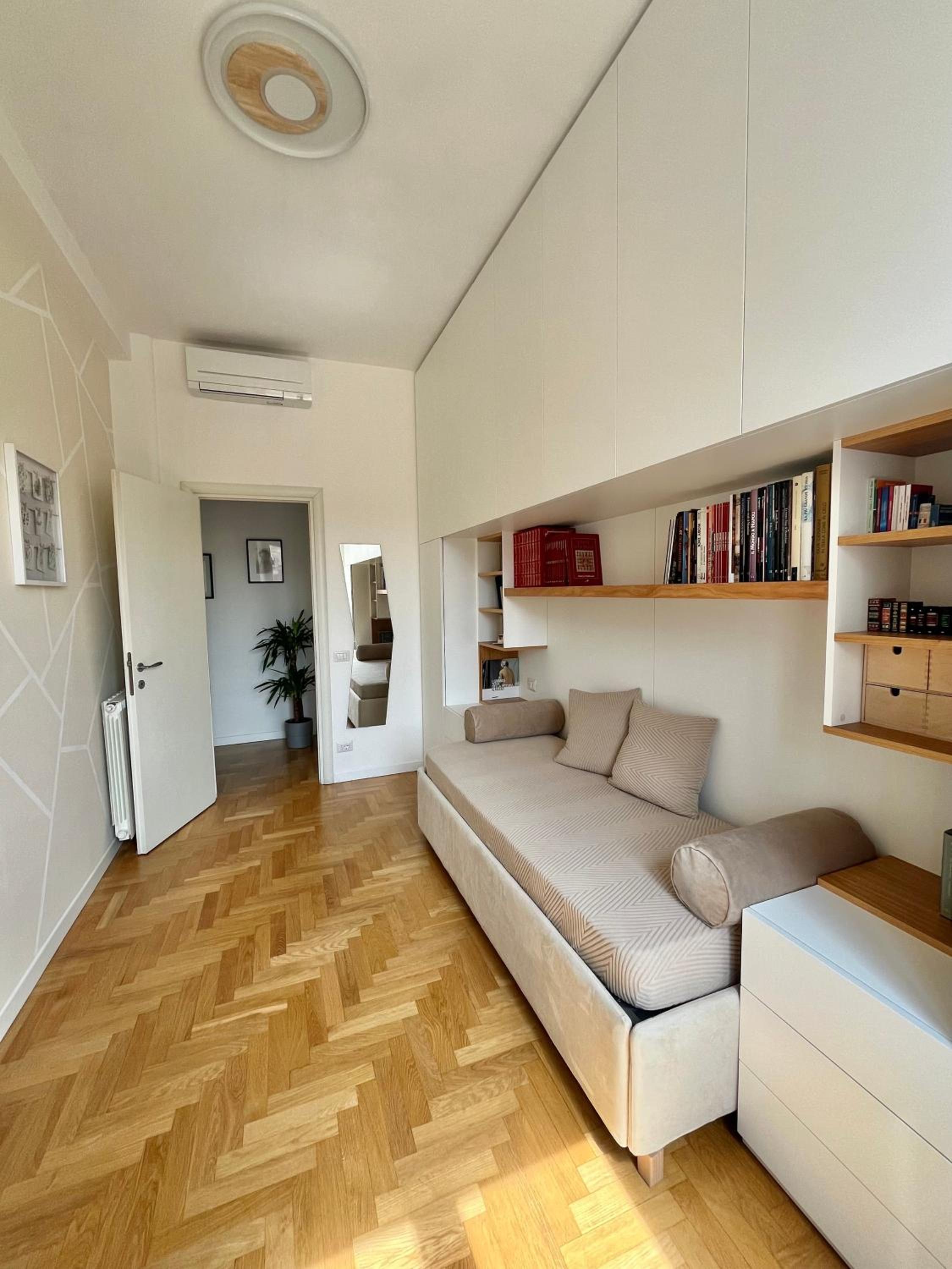 Standard Single Room