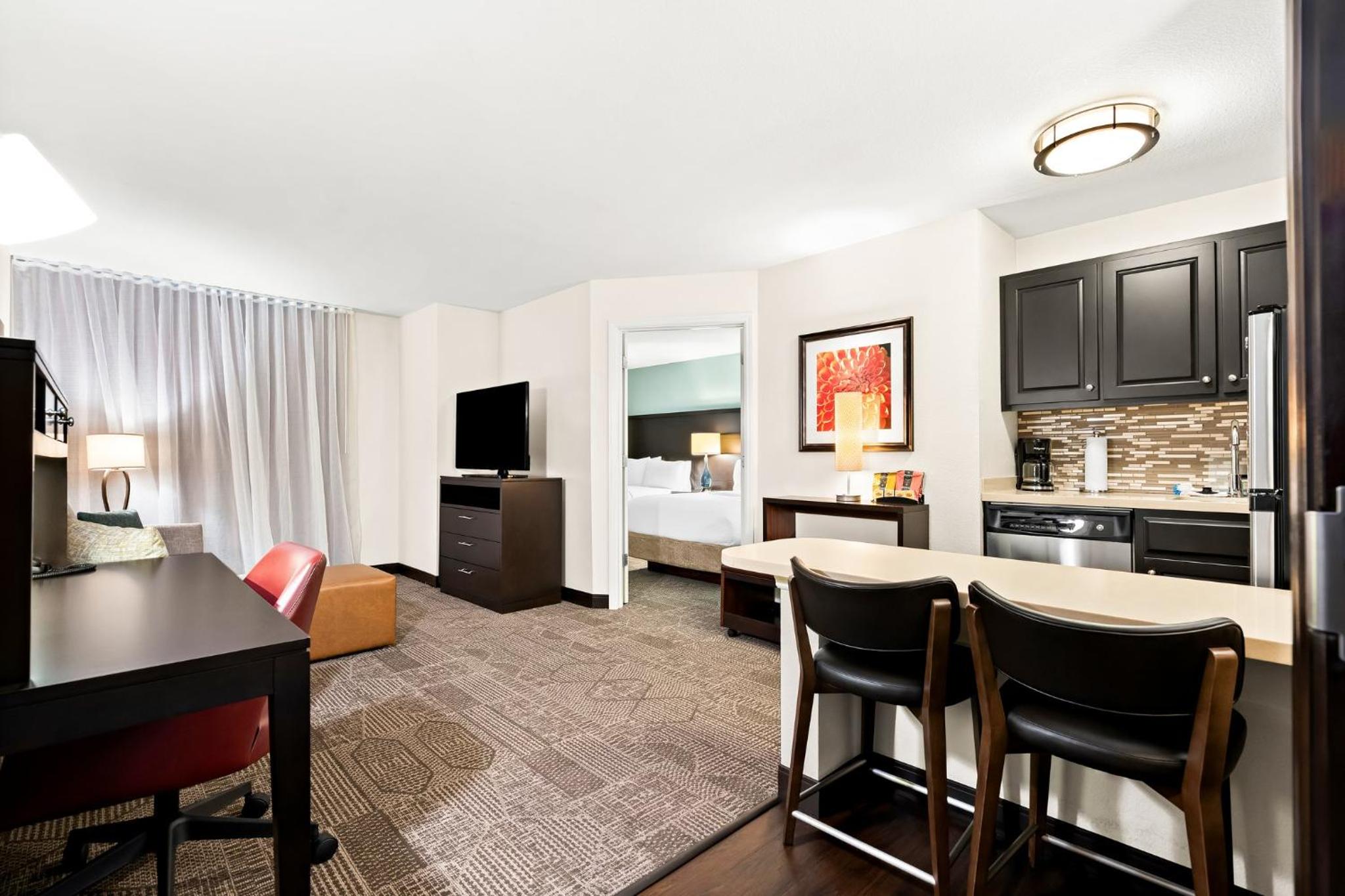 One-Bedroom Suite with Two Double Beds - Photo 1