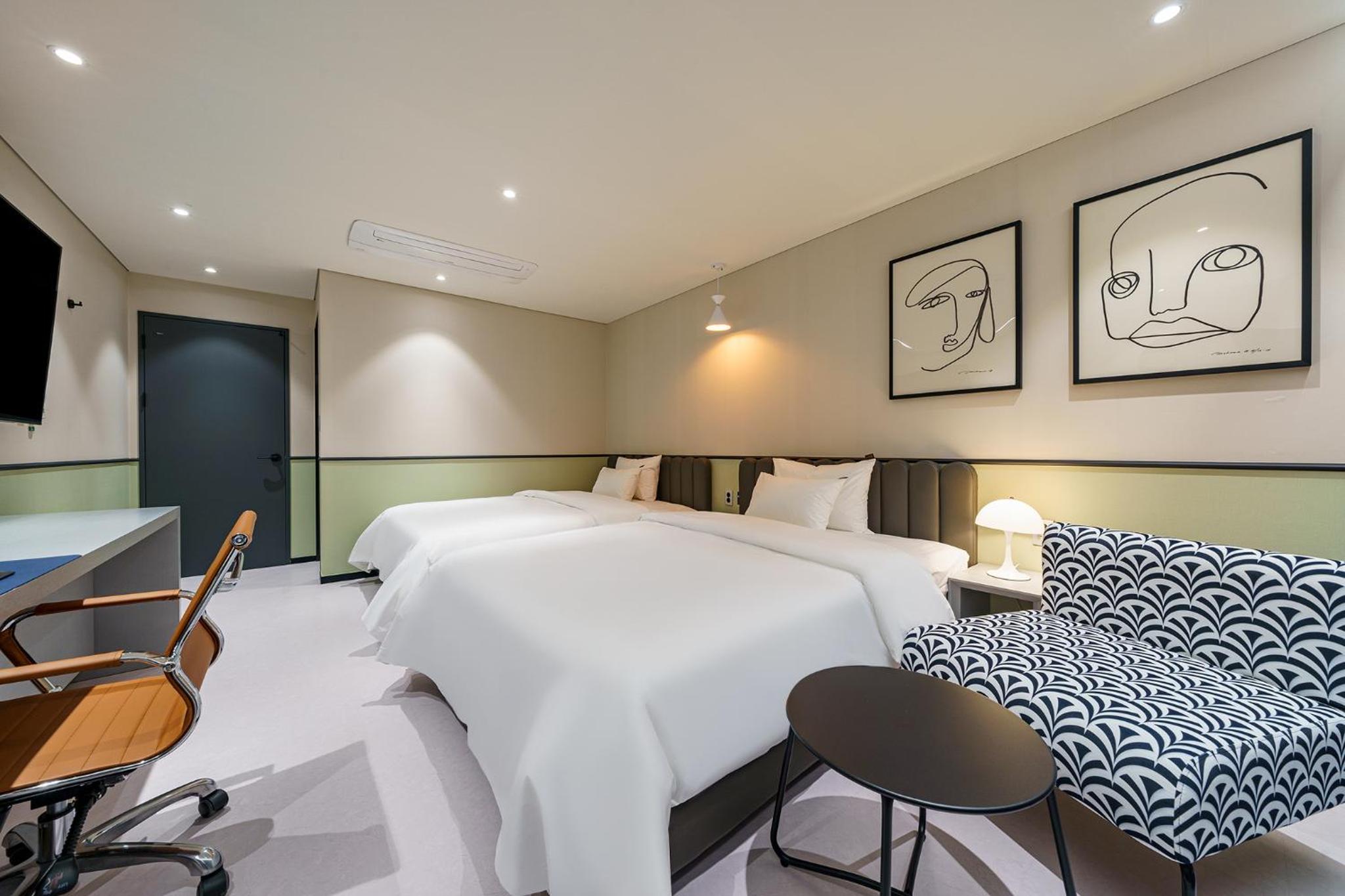 Deluxe Twin Room 1PC photo 3