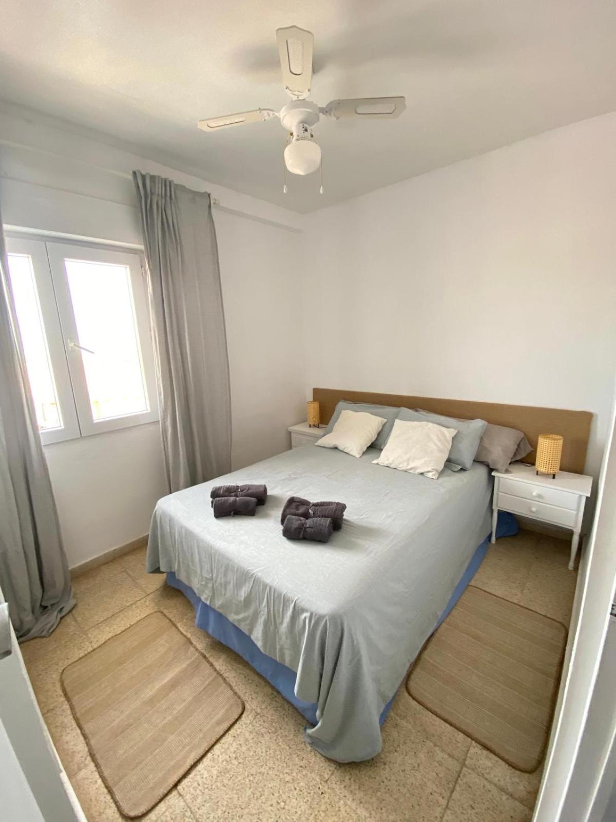 Apartamento de tres habitaciones con vista al mar