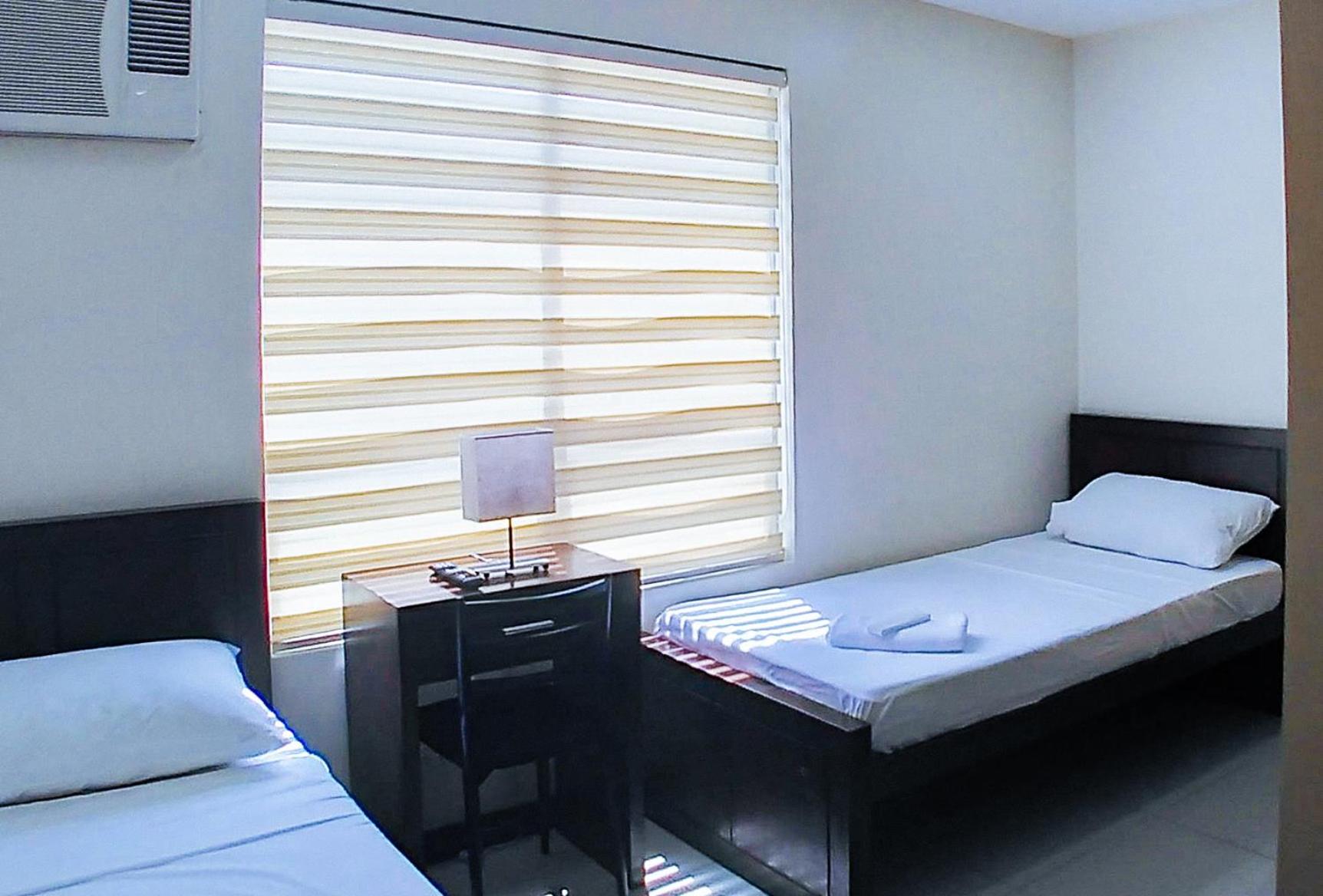 Standard Double Room - Photo 3