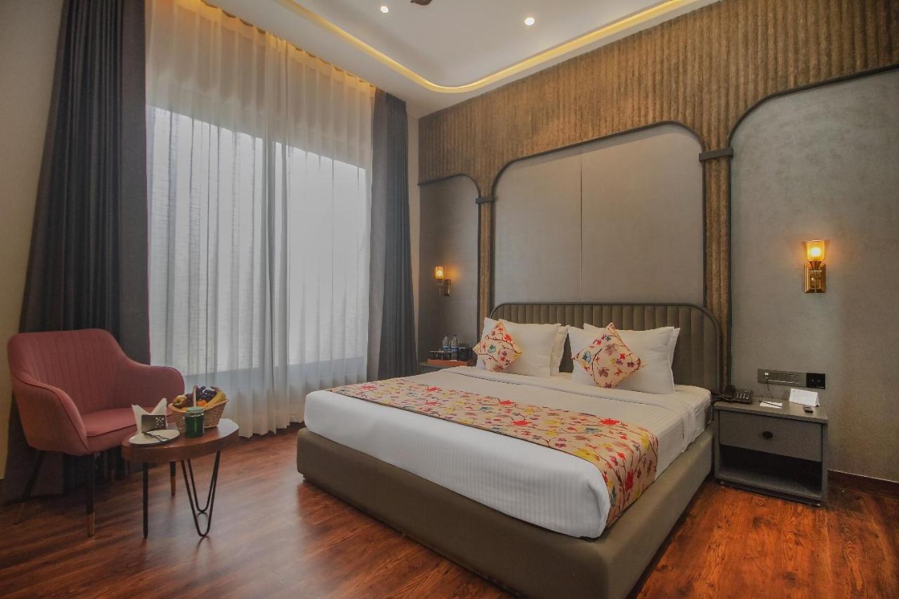  Executive Room photo 3