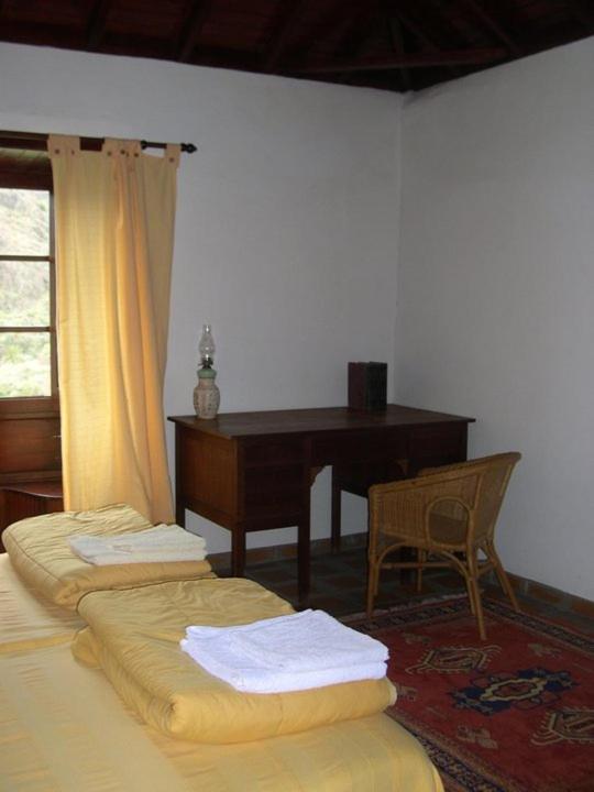 Two-Bedroom Cottage (4 Adults)  photo 3
