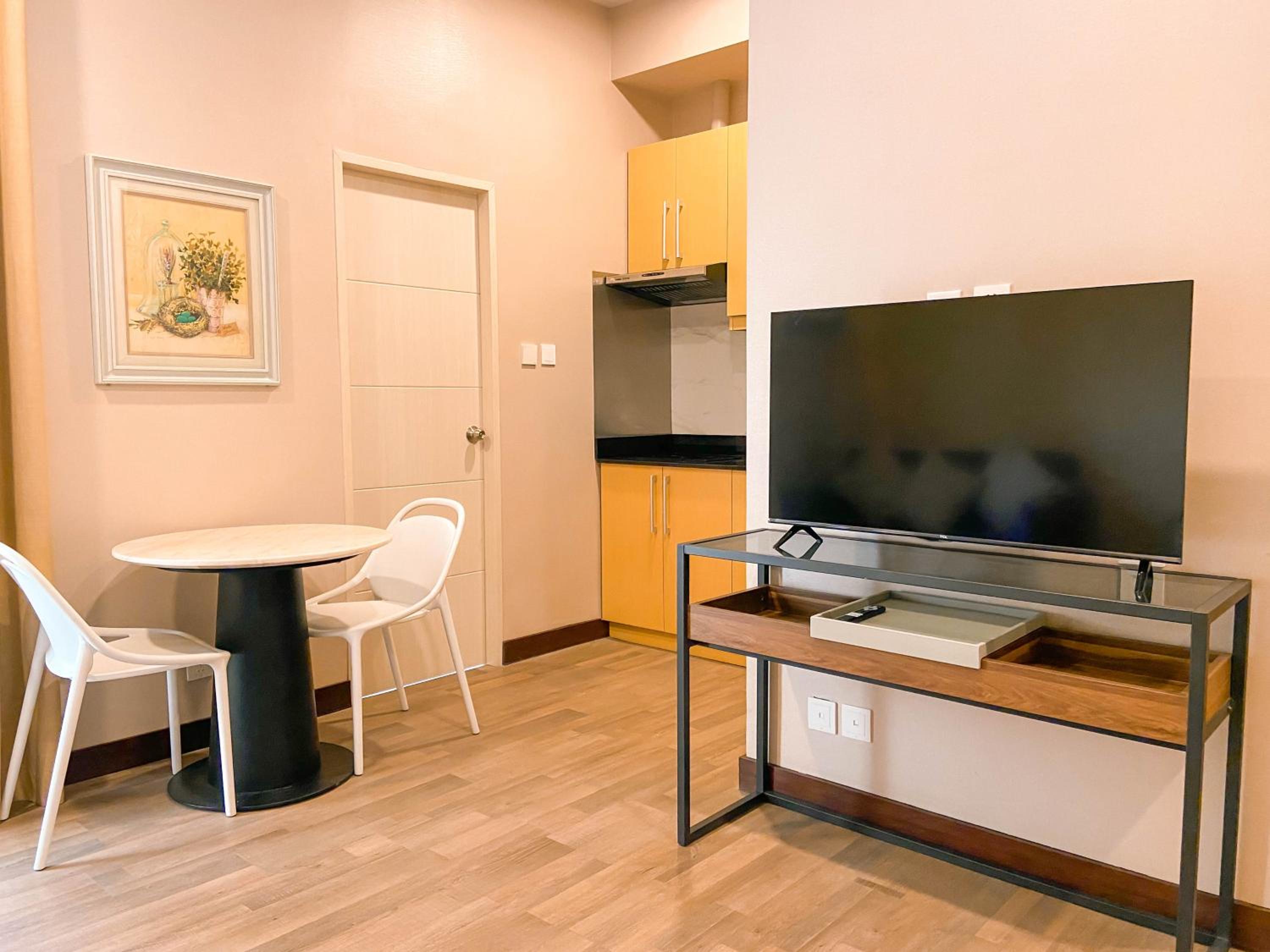 Deluxe Apartment - Photo 3