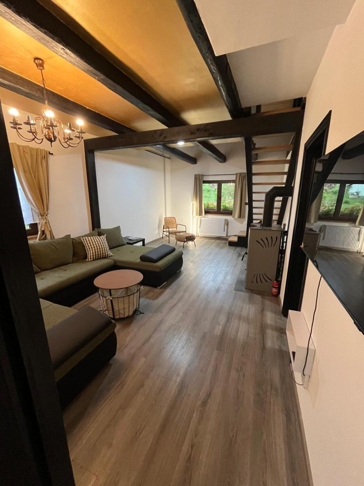 Three-Bedroom Chalet photo 1