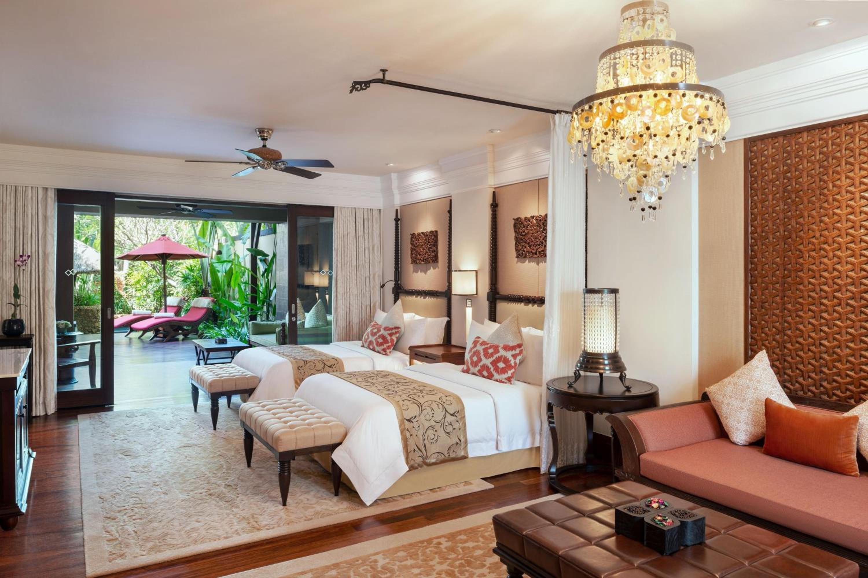 St Regis Pool Suite, 1 Bedroom Suite, 2 Double, Plunge pool with Complimentary Airport Transfer