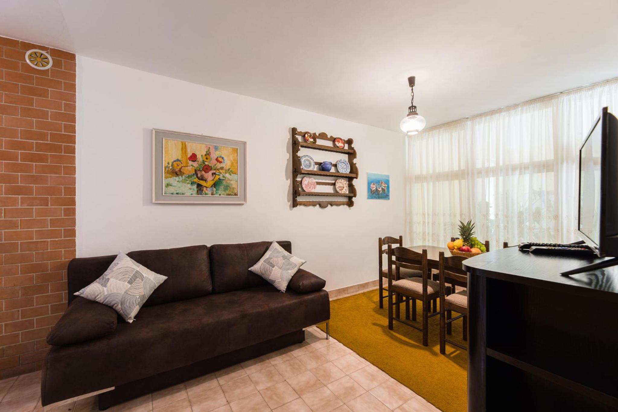 Apartment - Ground Floor photo 1