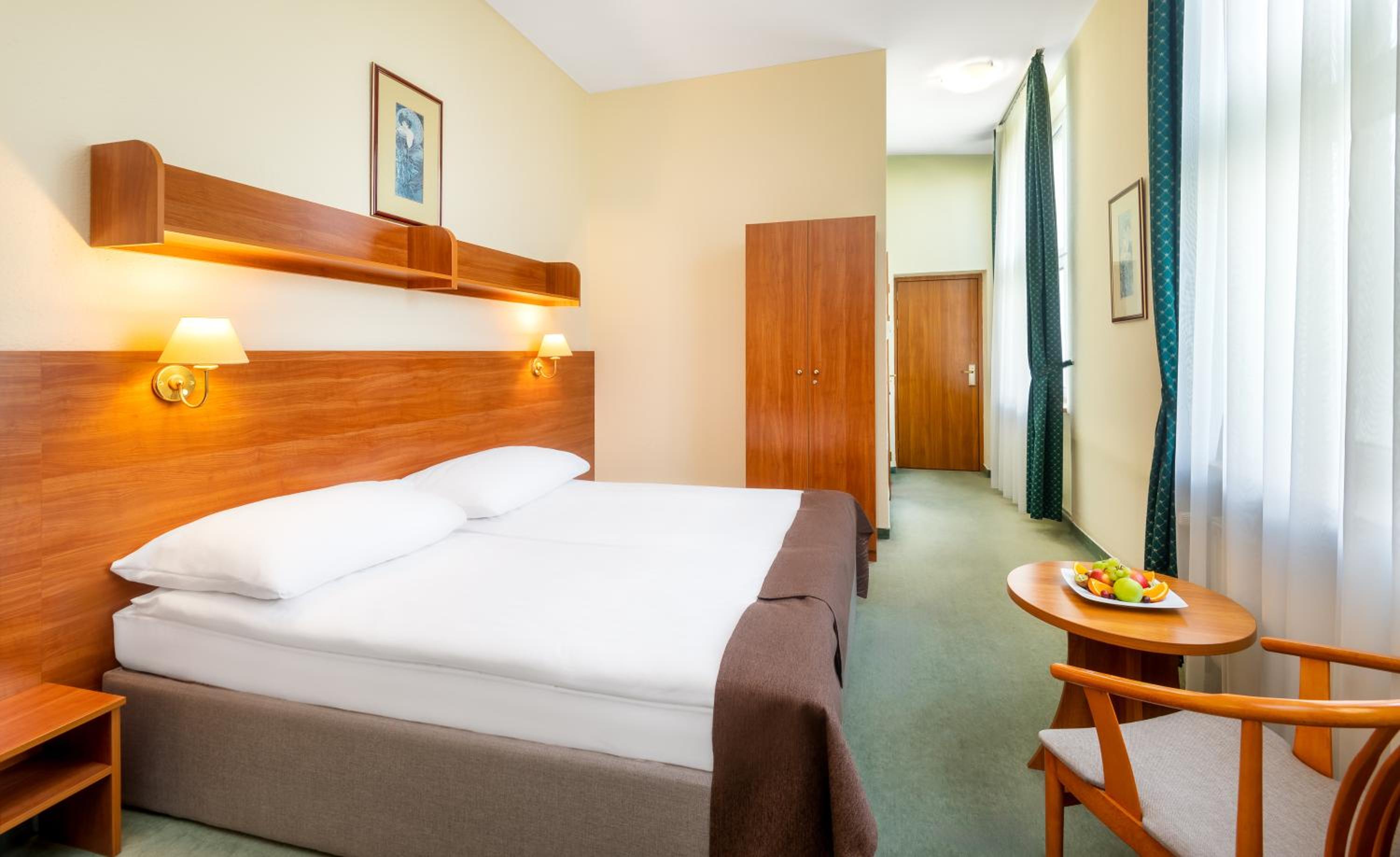 Superior Double or Twin Room - Photo 4