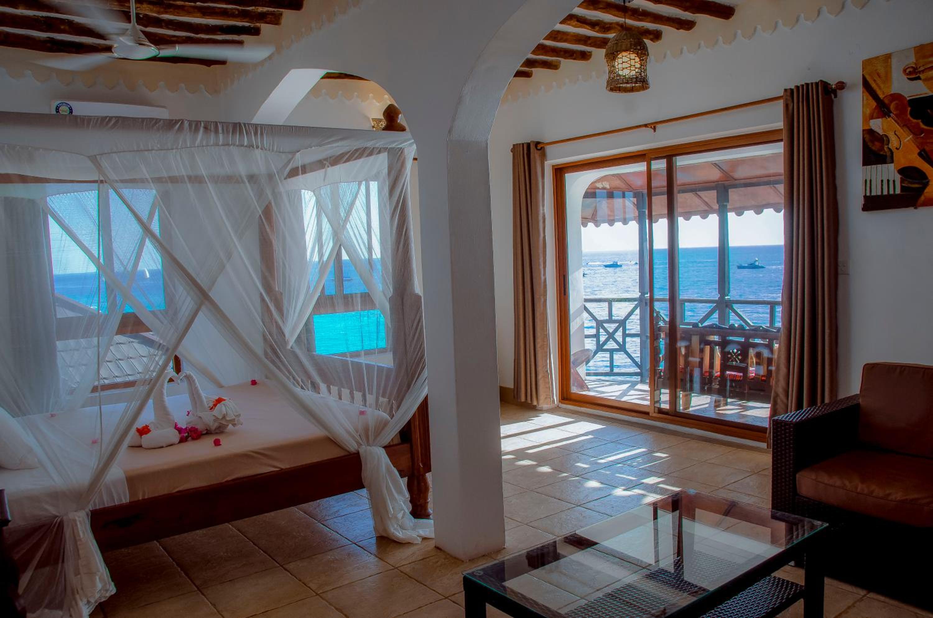 Superior Suite with Sea View photo 1