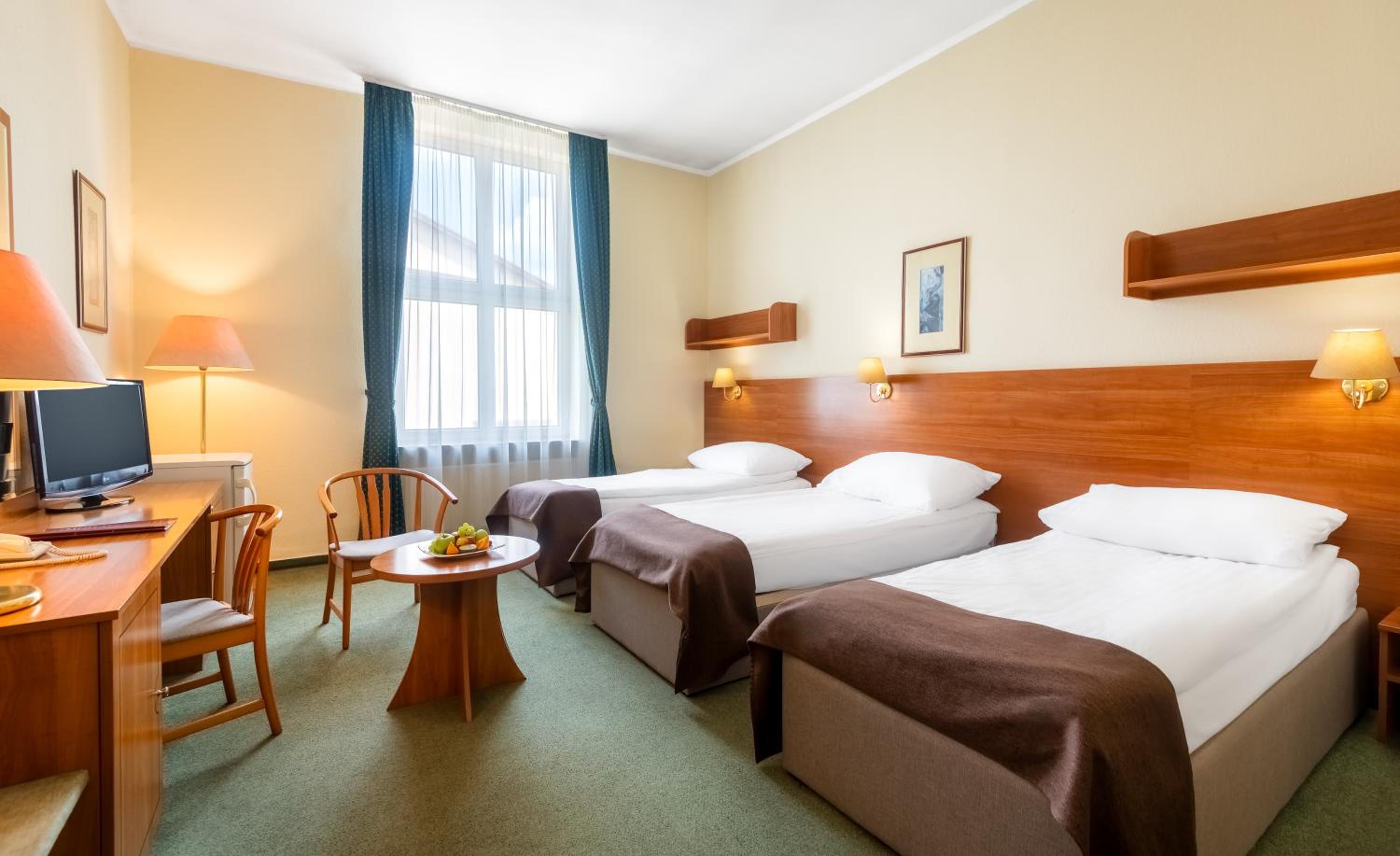 Standard Triple Room - Photo 2