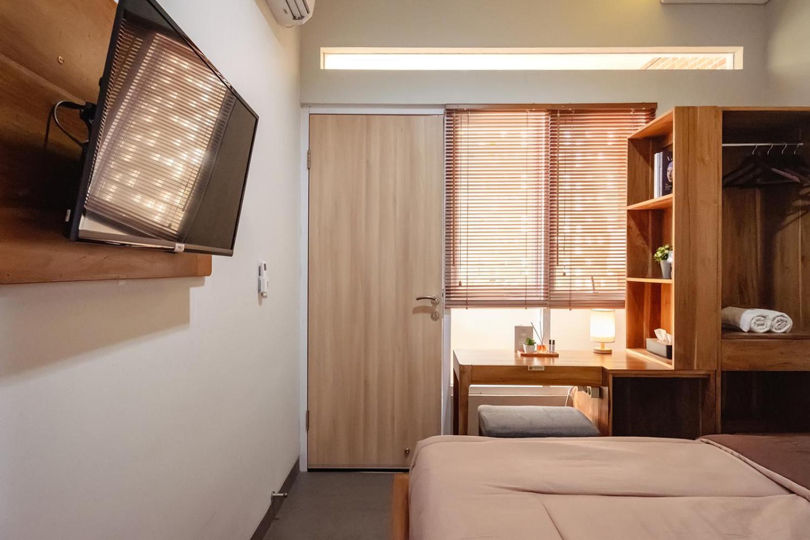 Deluxe Double Room - Photo 9