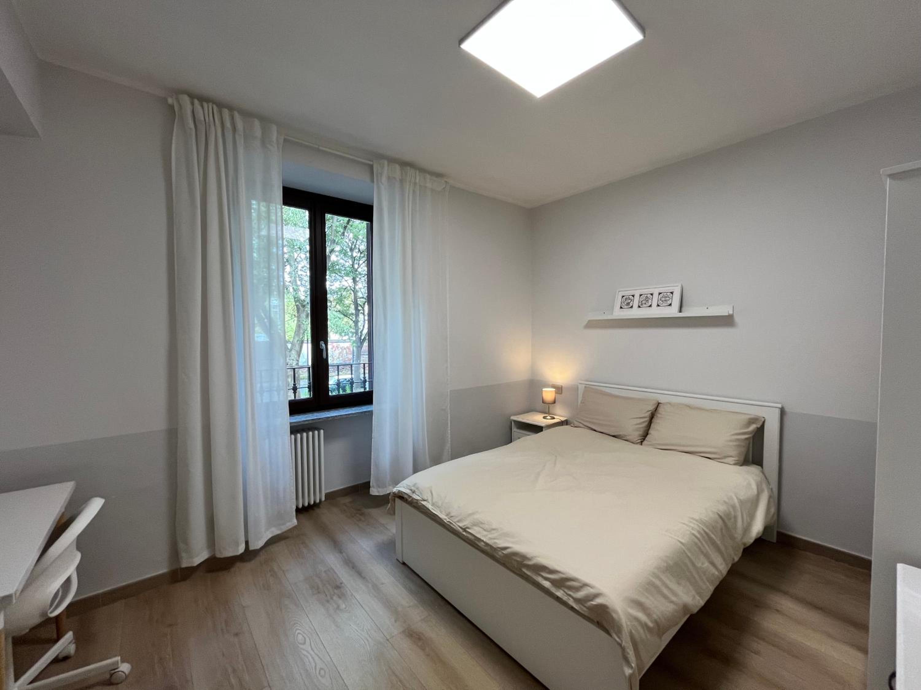 Double Room With Shared Bathroom
