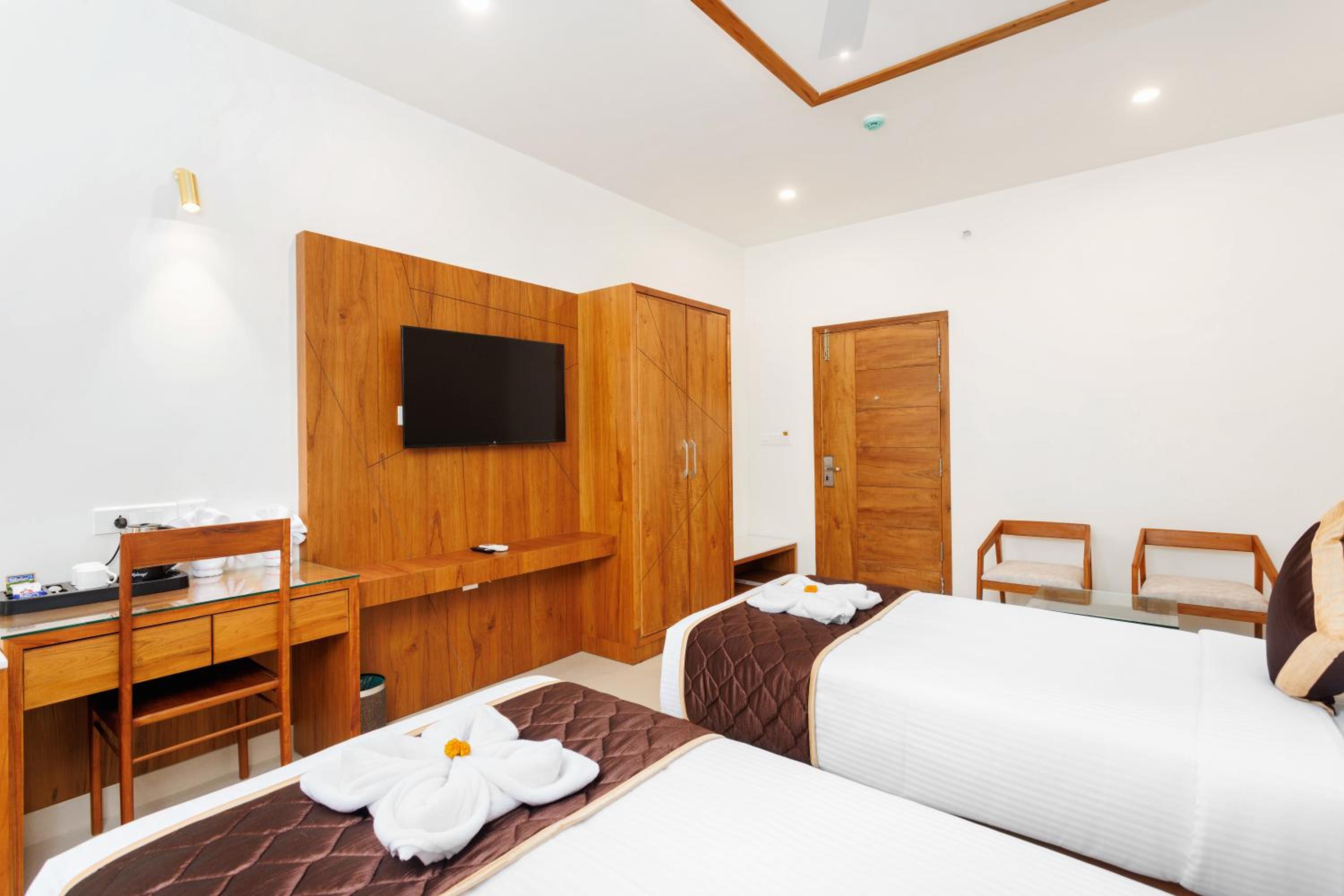 Superior Double or Twin Room photo 1