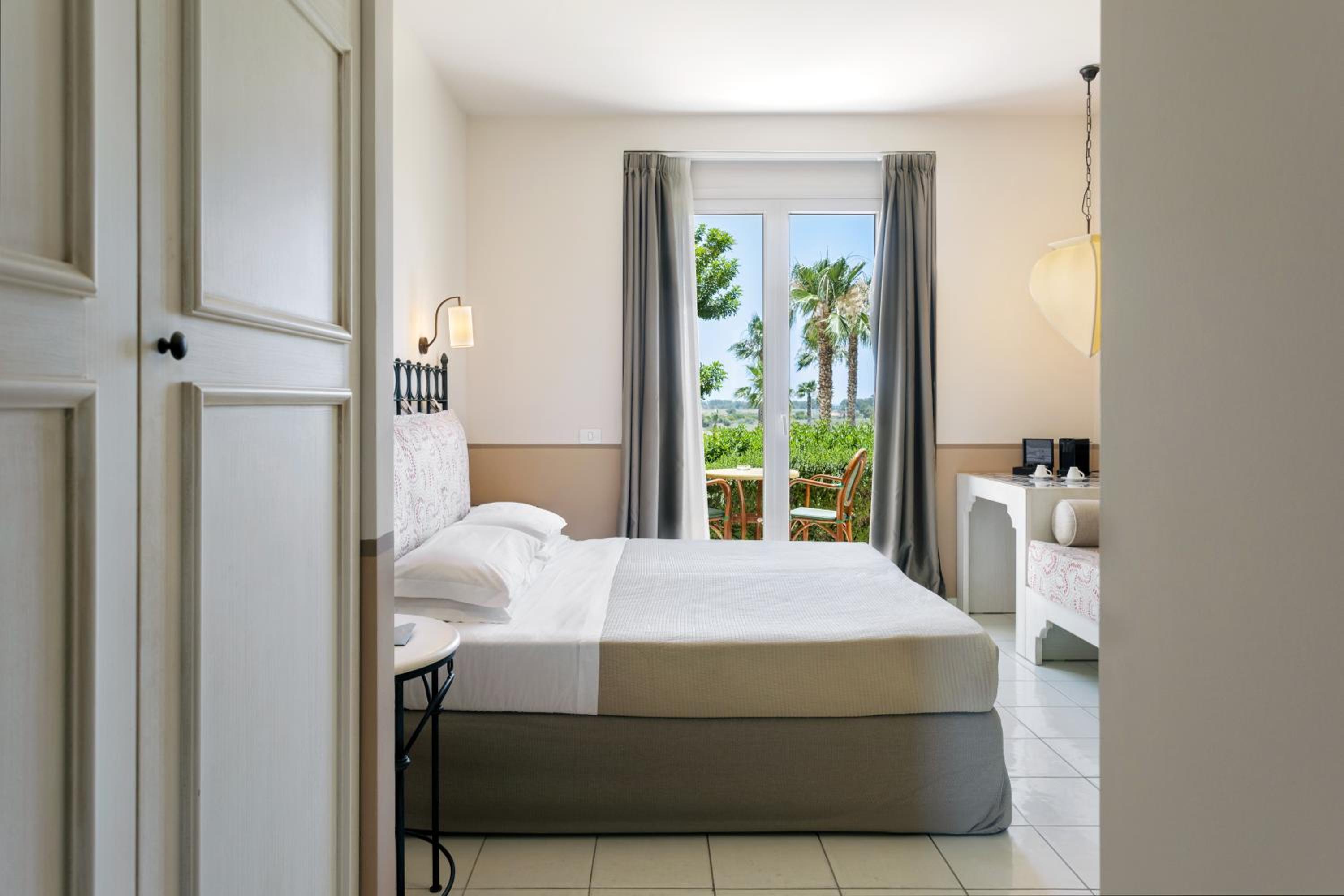 Superior Triple Room - Photo 1