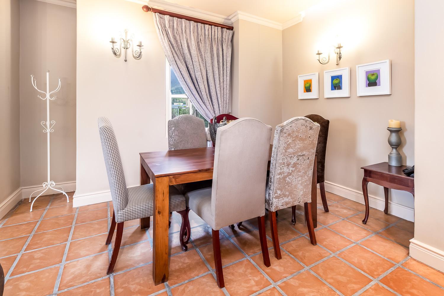 Two Bedroom Villa - Village View - Photo 4