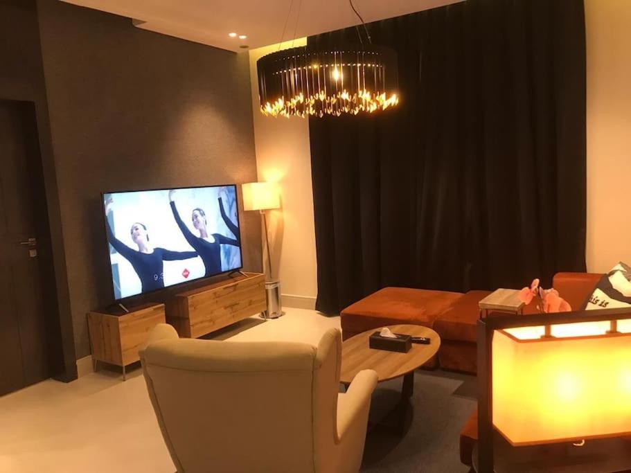 King Suite With Balcony