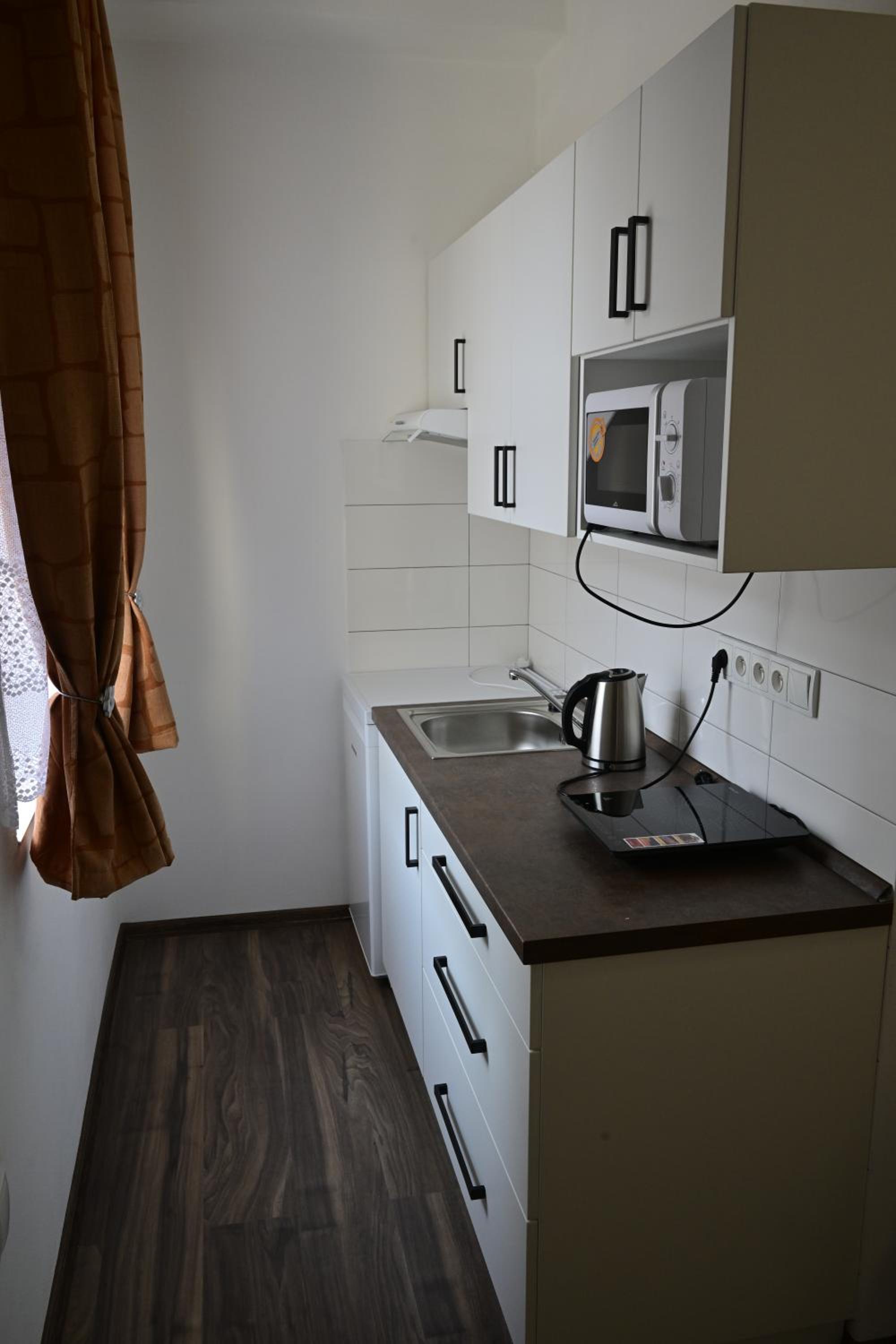 Apartment photo 3