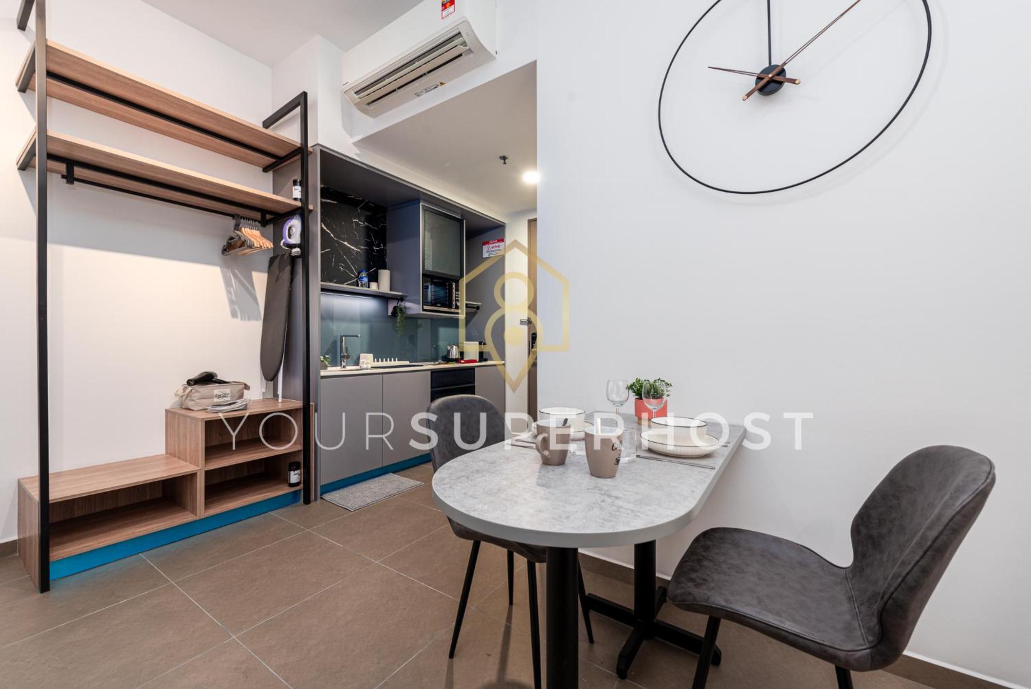 Queen Room - Photo 11